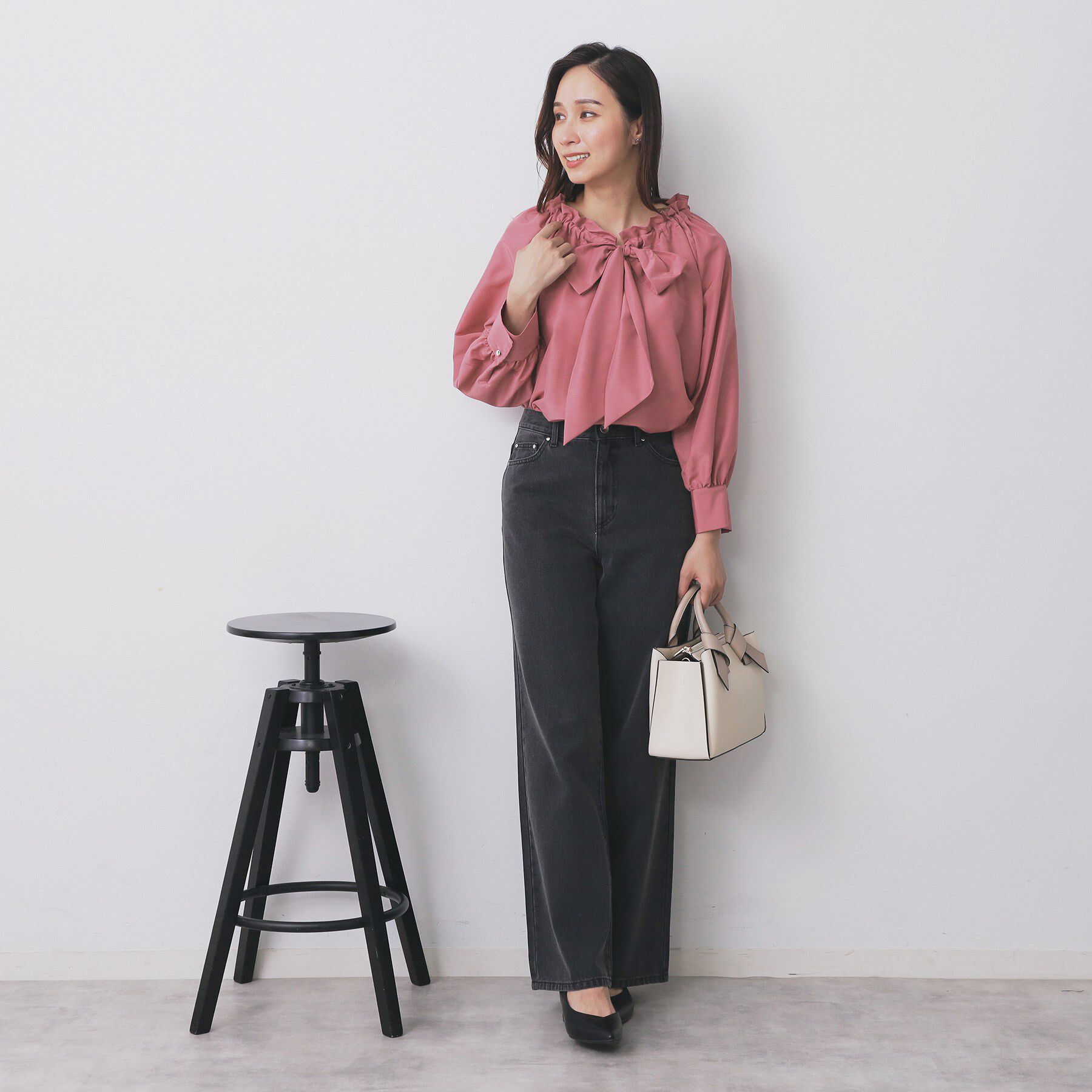 index「ボウタイフリルギャザーブラウス【洗濯機OK】」|シャツ・ブラウス|