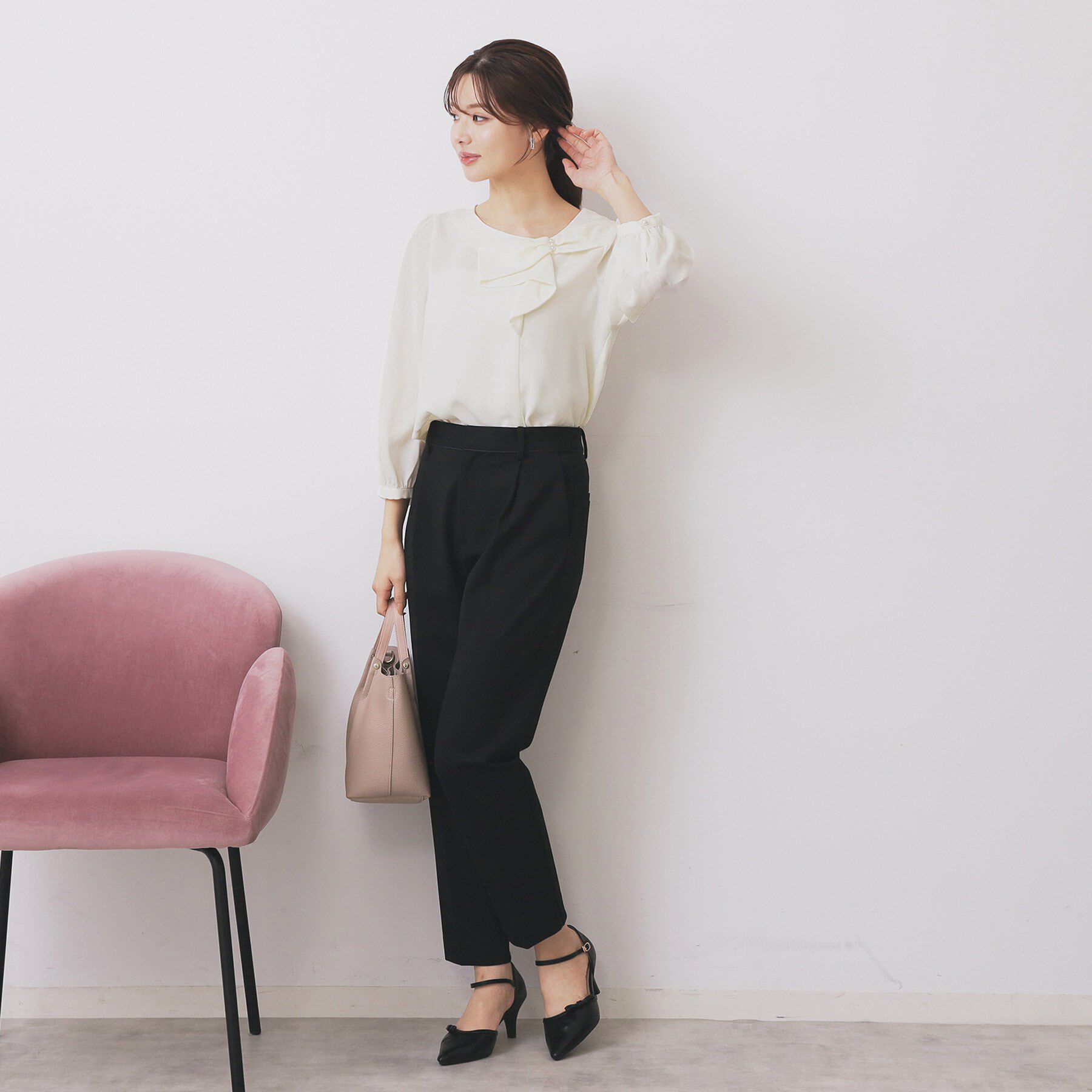 index「パール調リボンブラウス【洗濯機洗い可/イージーアイロン】」|シャツ・ブラウス|