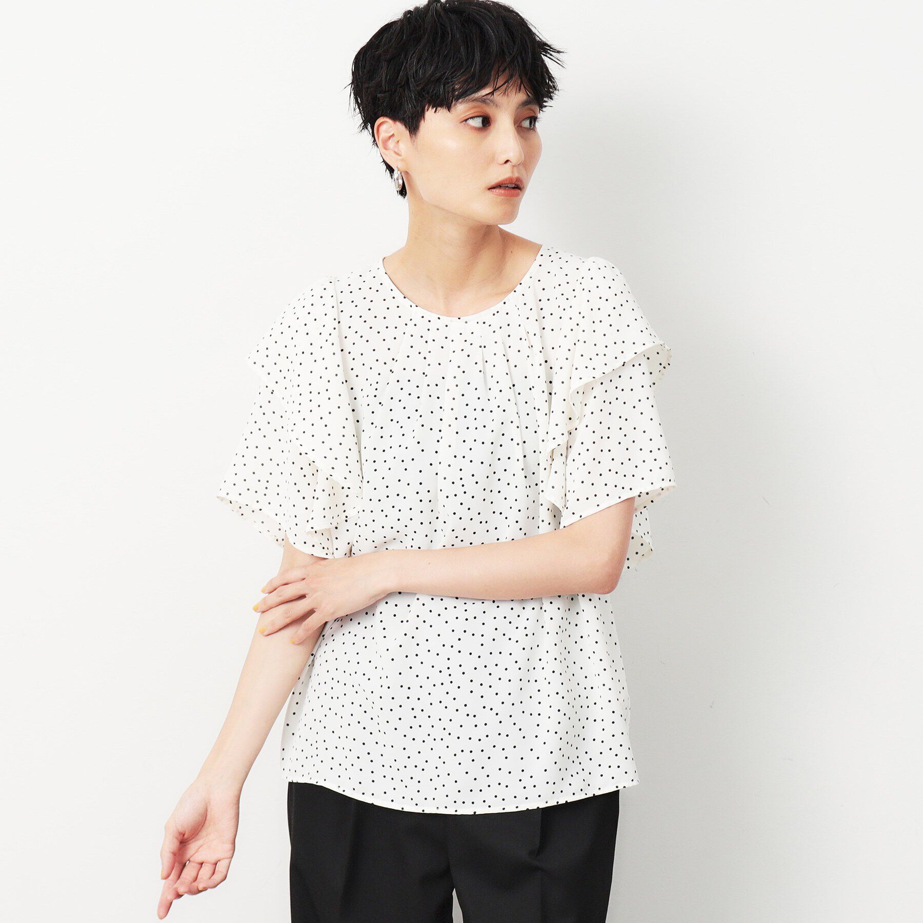 OPAQUE.CLIP「《美人百花掲載》ドットプリントフレアスリーブ【洗濯機洗い可】」|シャツ・ブラウス|