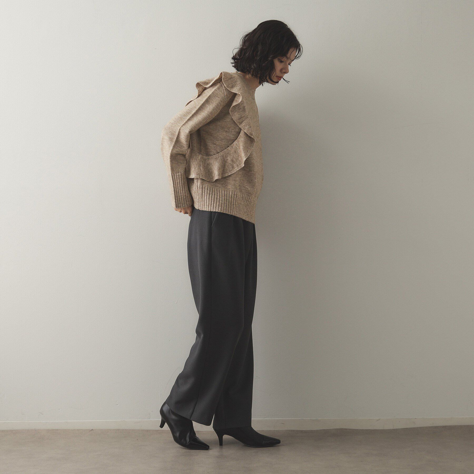 OPAQUE.CLIP「《美人百花掲載》アシメフリルミドルゲージニット【洗濯機洗い可】」|ニット・セーター|