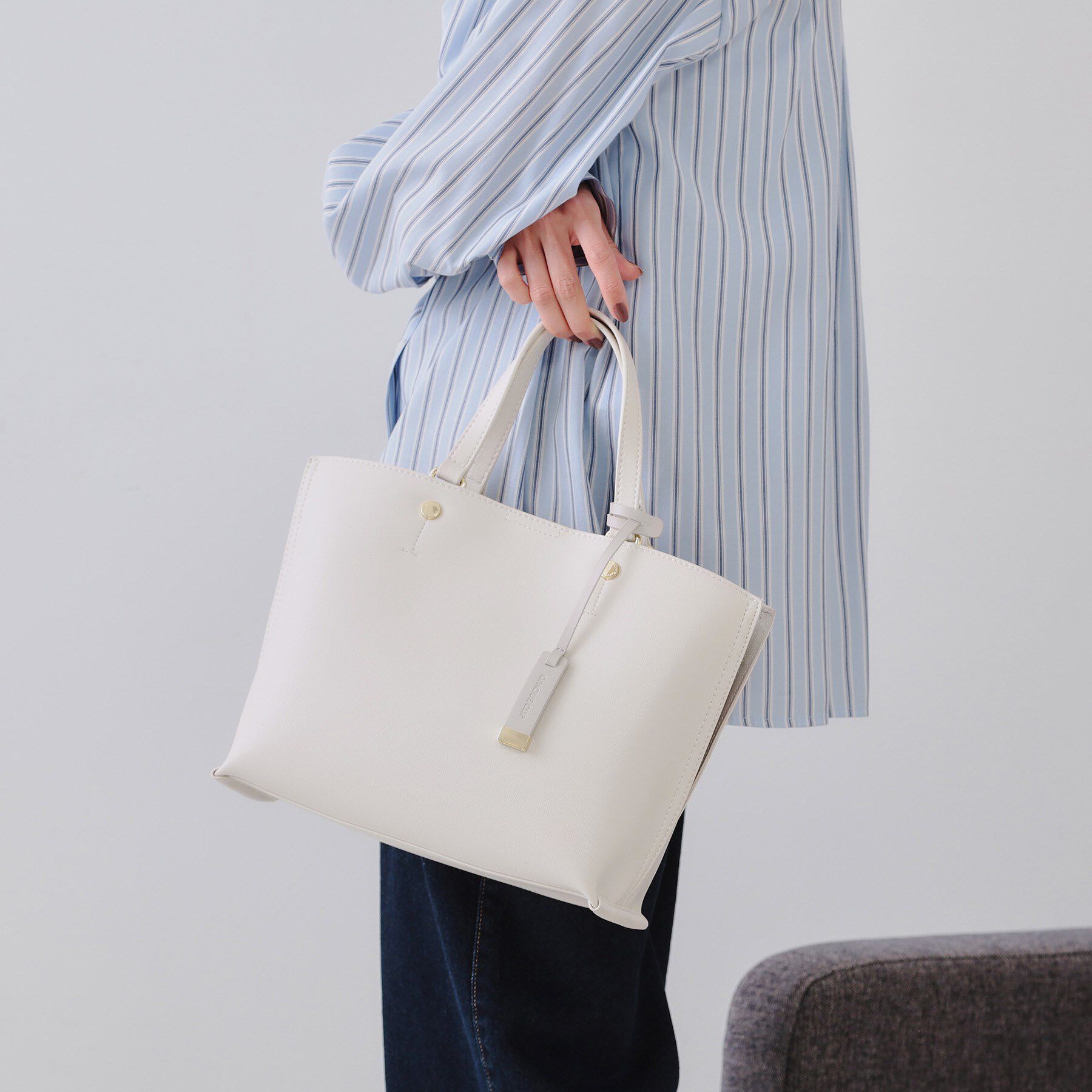 OPAQUE.CLIP「【2WAY】バイカラー3層ミドルトートバッグ」|トートバッグ|アイボリー(504)