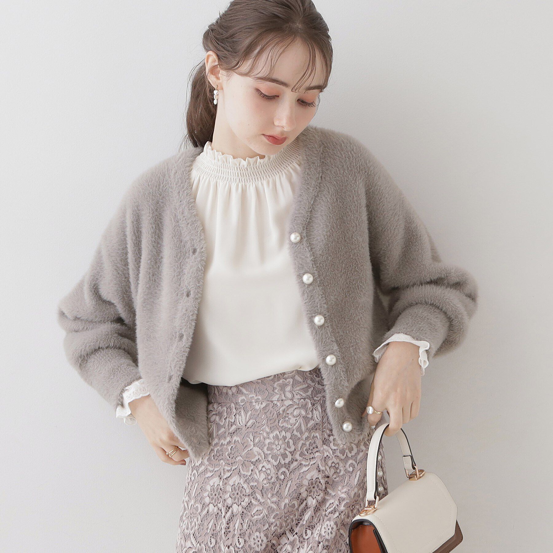 Couture broach「【ほろ甘・ふわふわ】前後2WAYフェザーカーディガン」|カーディガン|