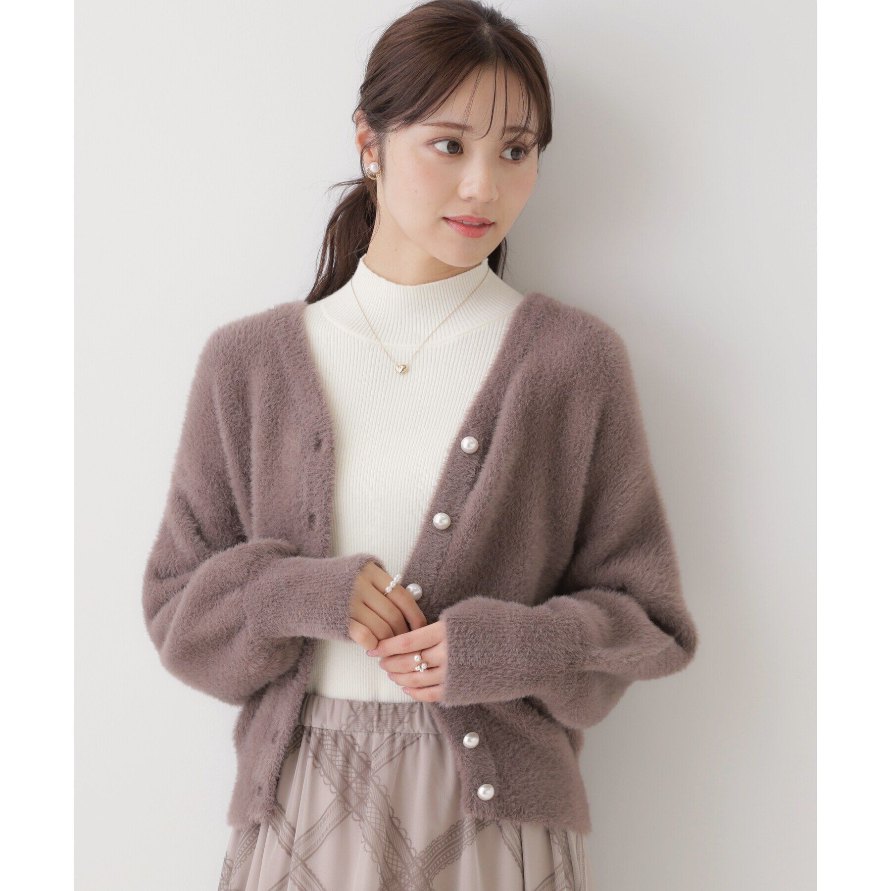 Couture broach「【ほろ甘・ふわふわ】前後2WAYフェザーカーディガン」|カーディガン|ﾓｶﾌﾞﾗｳﾝ(042)