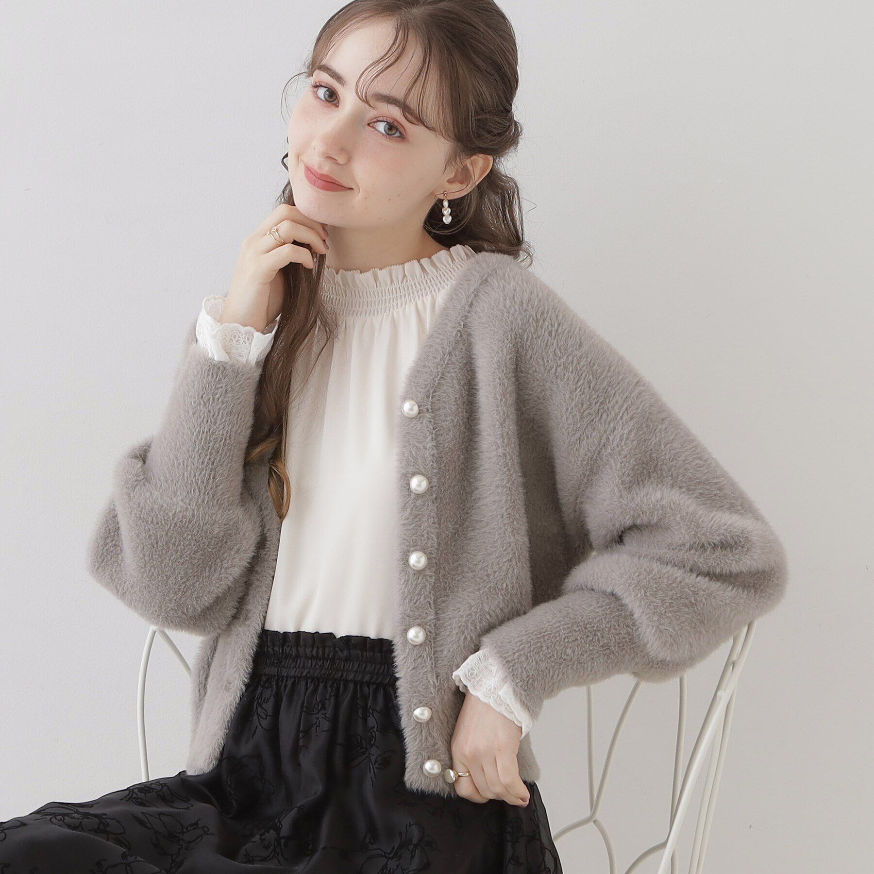 Couture broach「【ほろ甘・ふわふわ】前後2WAYフェザーカーディガン」|カーディガン|ﾄｰﾌﾟ(054)