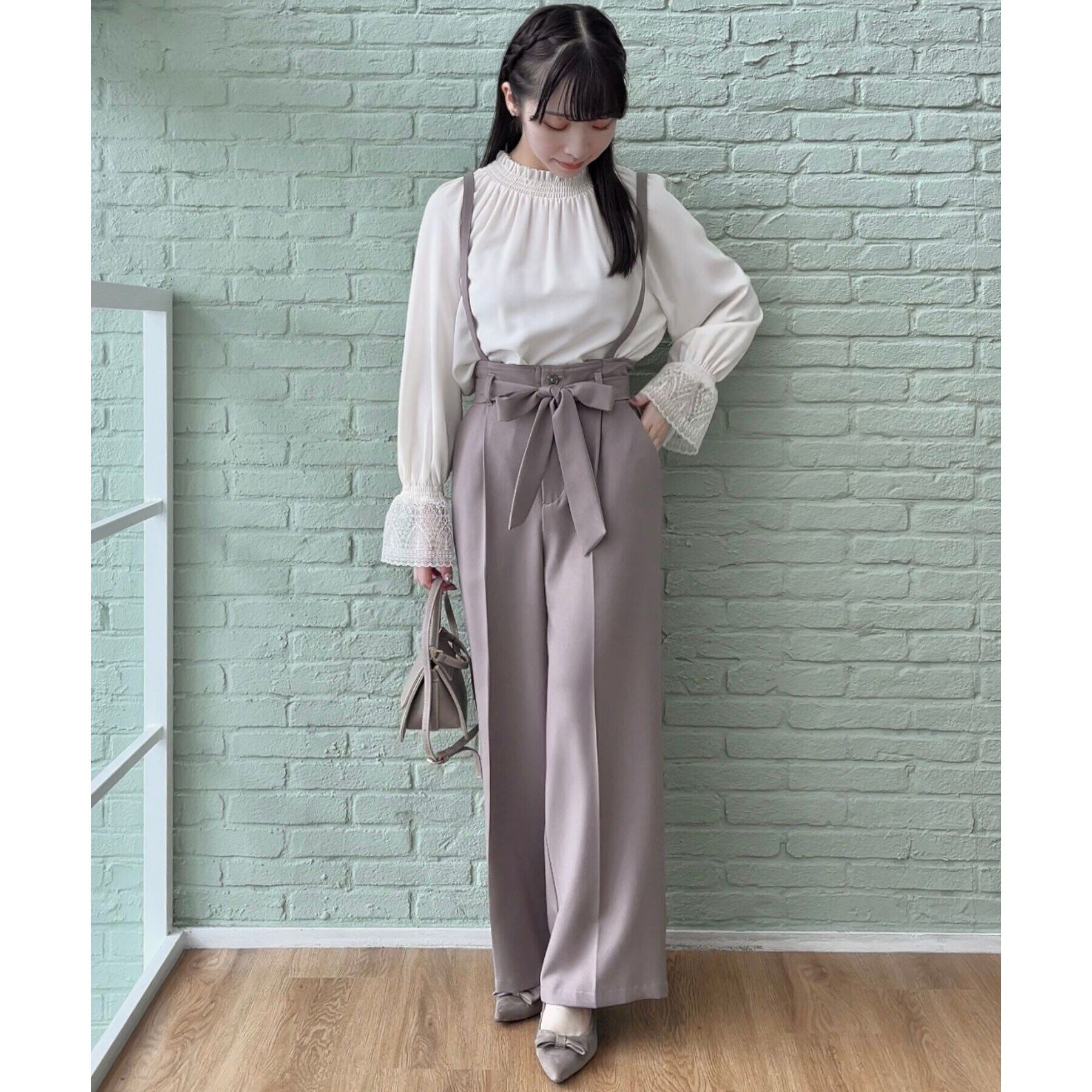 Couture broach「【オトナ可愛い・体型カバーが叶う】シャーリングネック レース袖チュニック」|シャツ・ブラウス|