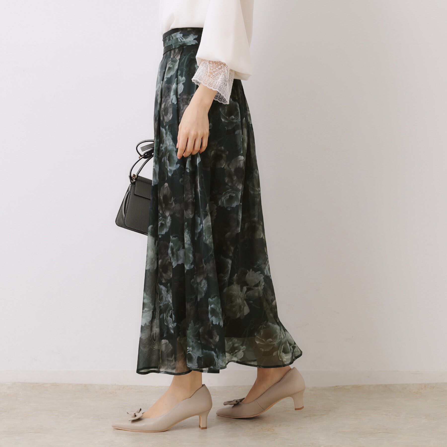 Couture broach「【大人可愛い・きれいめ】Springオーガンフルールスカート」|スカート|