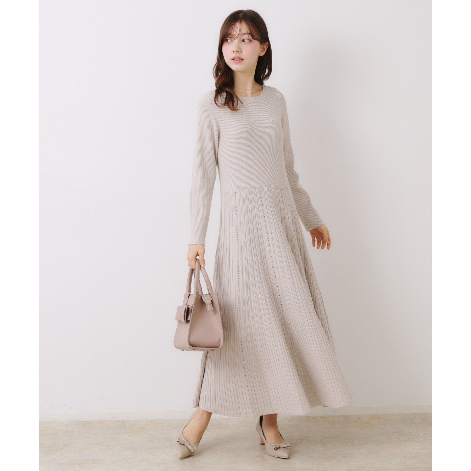 Couture broach「【上品な落ち感・美シルエット】アイレットリブデザインニットワンピース」|ワンピース|