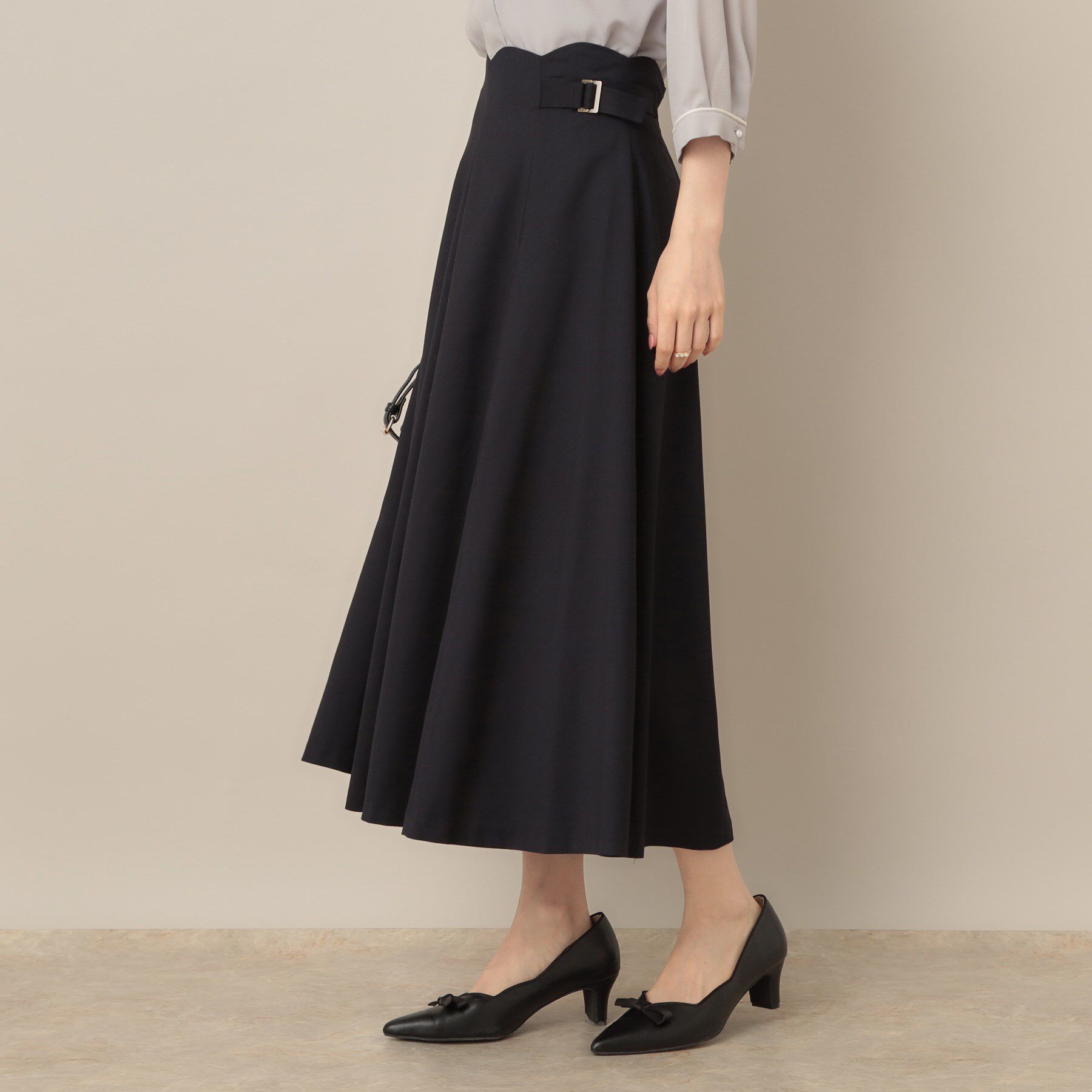 Couture broach「【大人可愛い・通勤】スカラウエスト サイドベルト パネルスカート」|スカート|