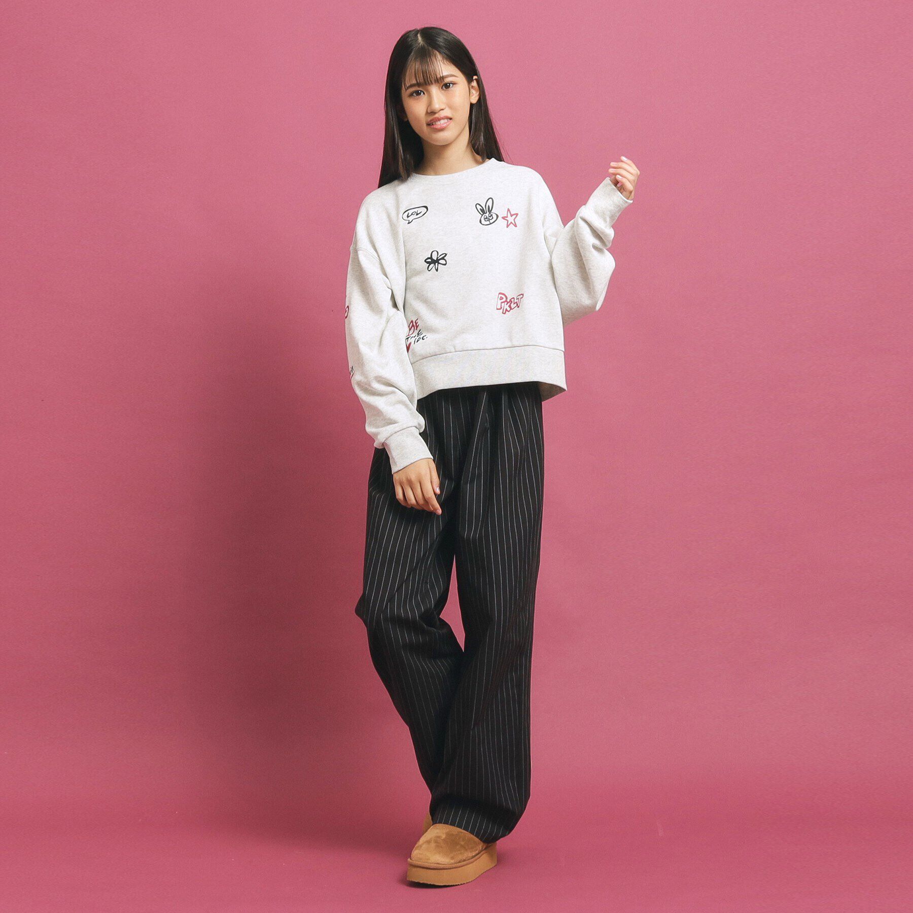 PINK-latte「落書き風プリント短丈プルオーバー」|Tシャツ・カットソー|