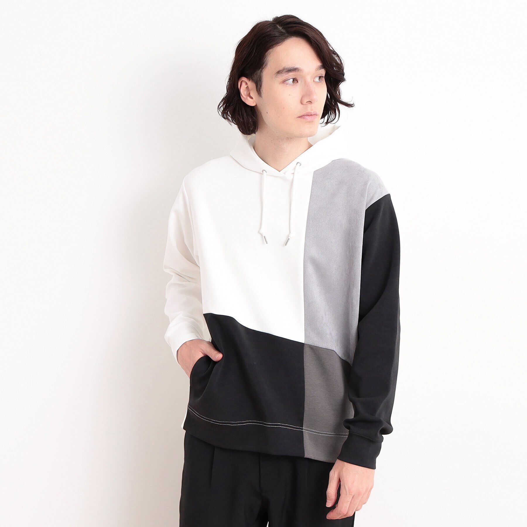 THE SHOP TK「異素材ブロッキングダンボールパーカ」|パーカー|オフホワイト(503