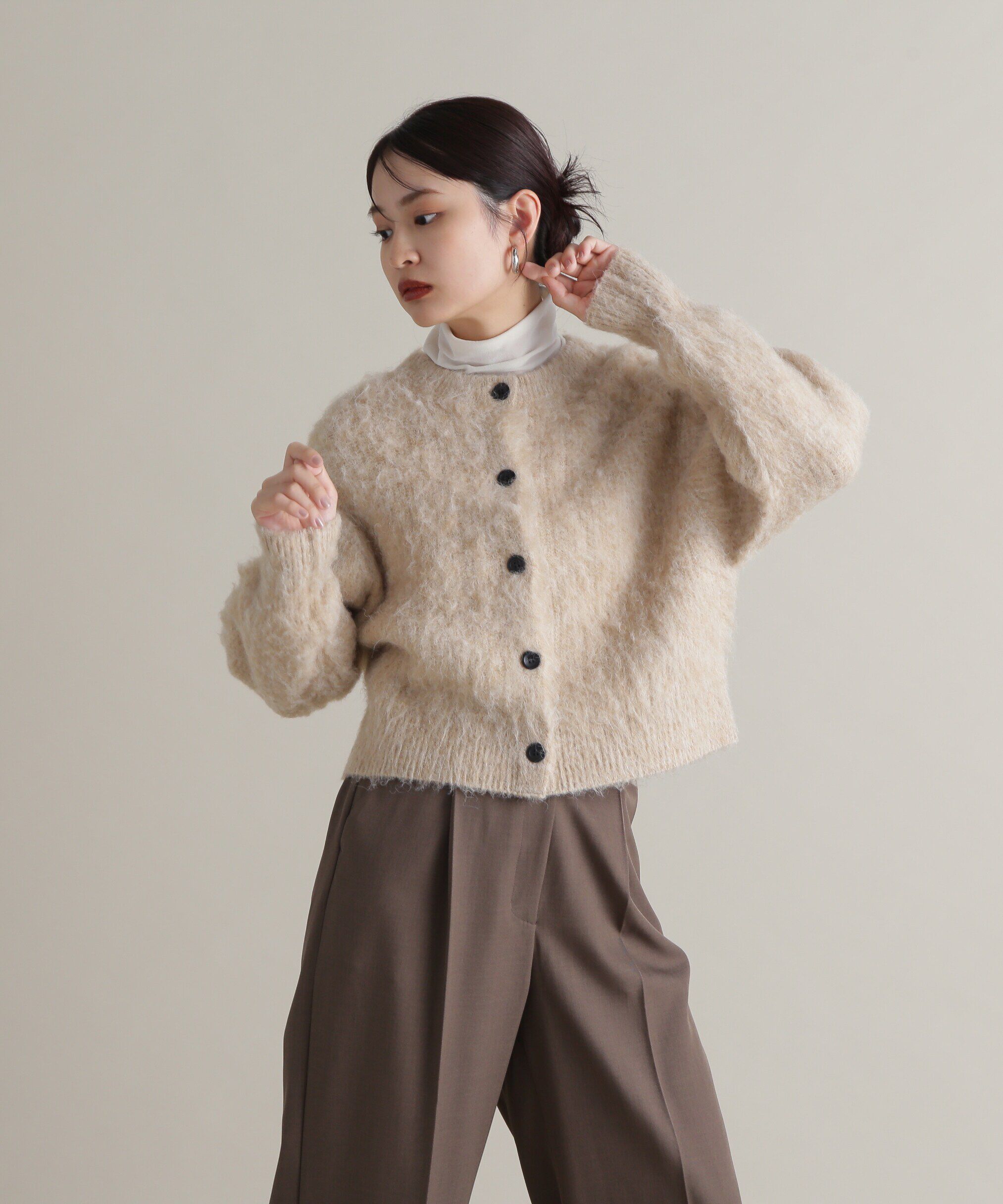  「クルーネックフェザーカーディガン 」|ニット・セーター|