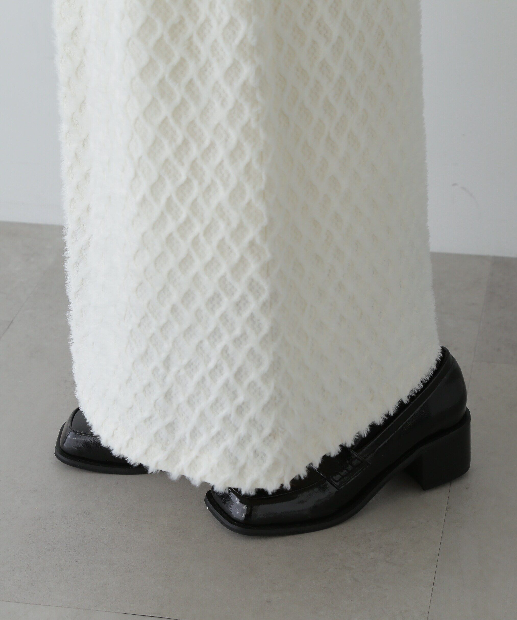  「フラッフィーイージータイトスカート」|スカート|