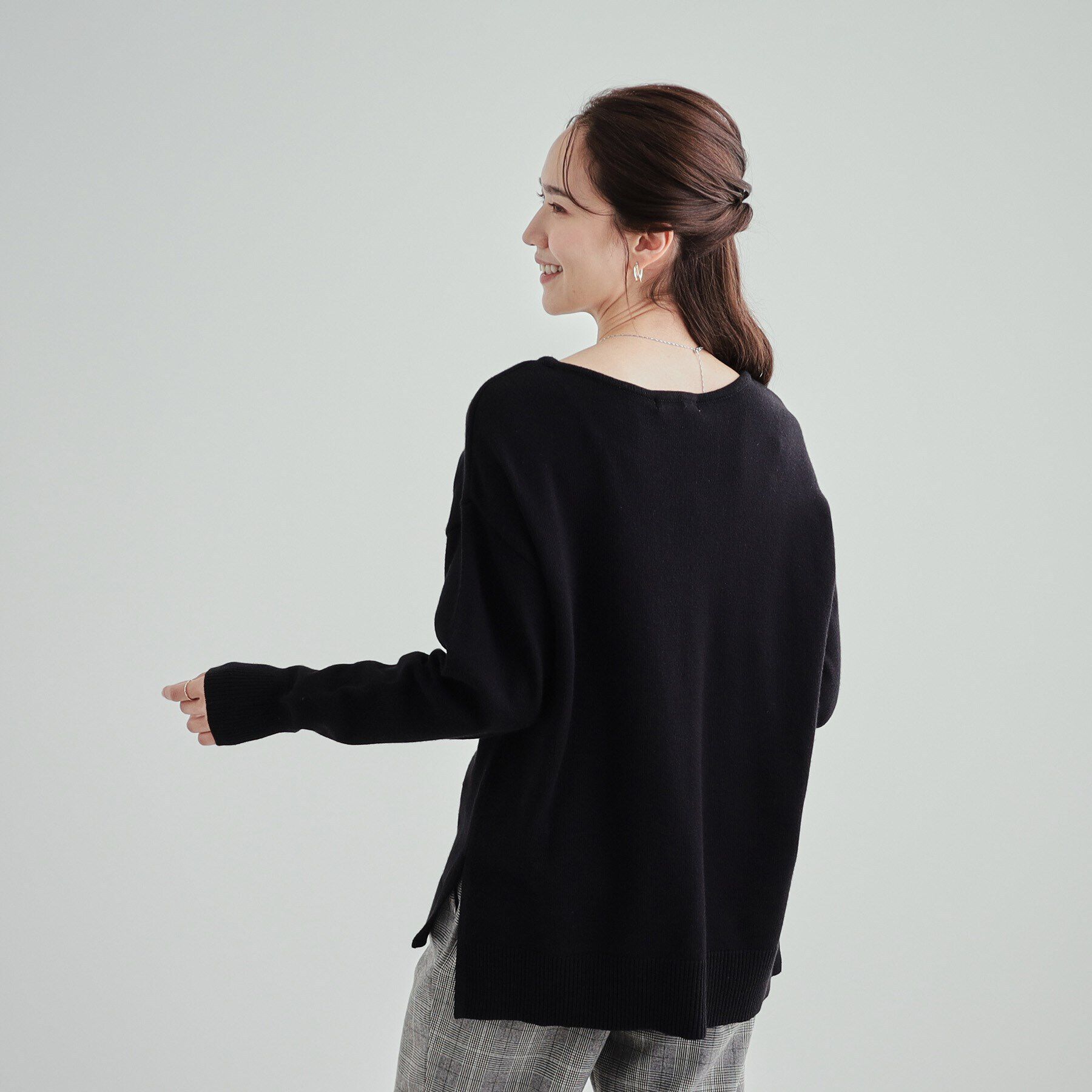 SHOO･LA･RUE「【S-LL/洗える/静電気軽減】アウトでも決まる もちもち ボートネック風ニット」|ニット・セーター|