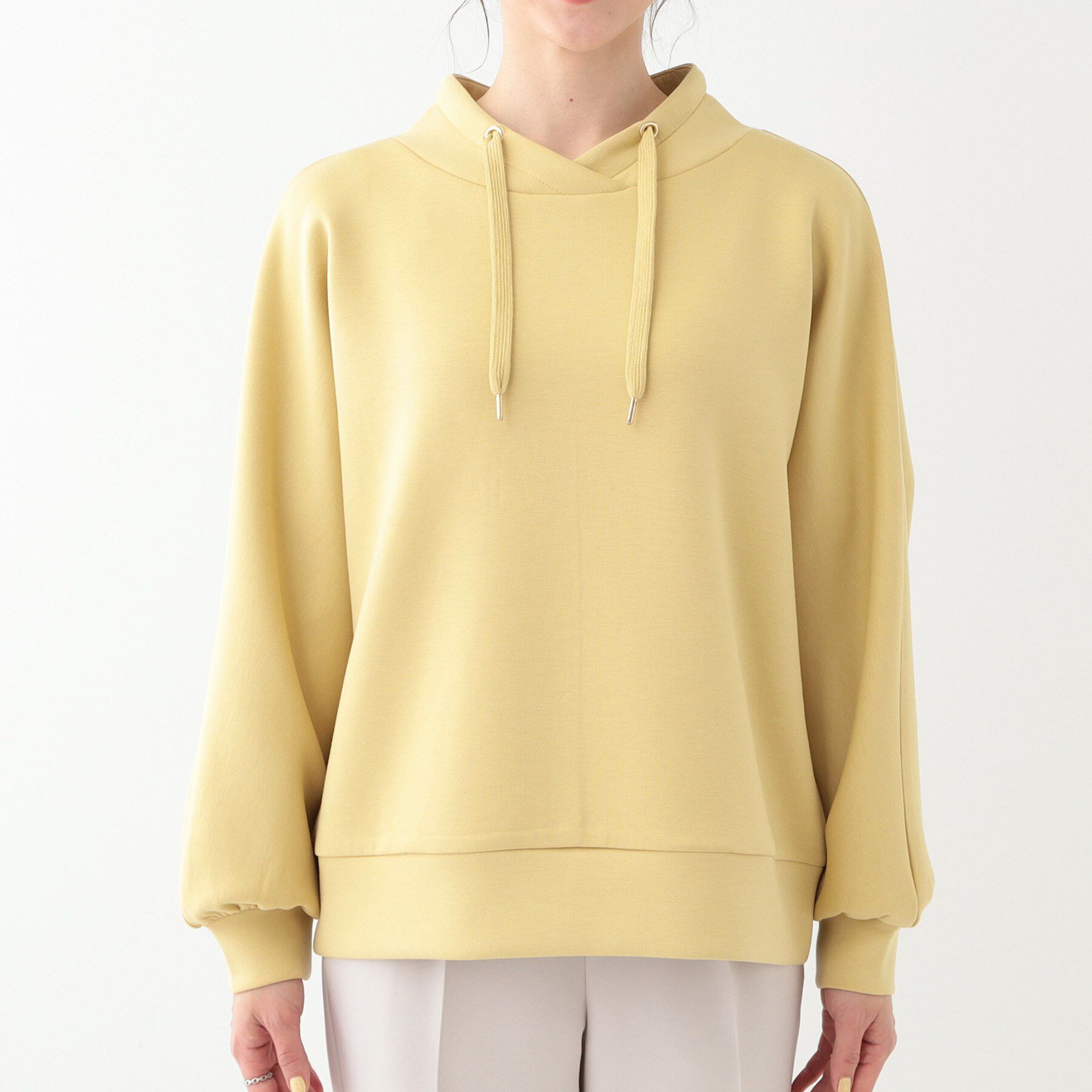 SHOO･LA･RUE「【S-LL】なめらかタッチ もちさら抜け襟トップス」|Tシャツ・カットソー|