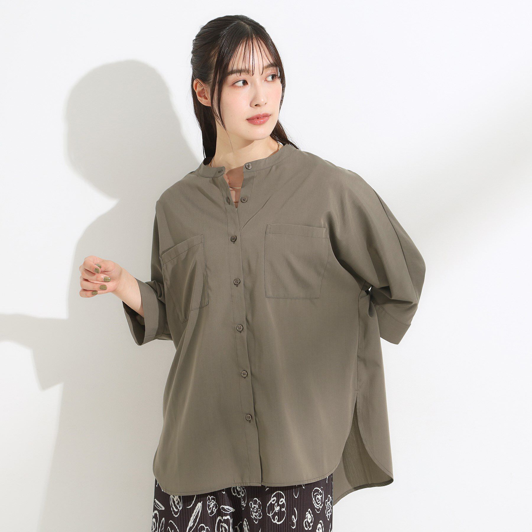 SHOO･LA･RUE「【S-LL/洗濯後しわになりにくい】コットン風 前あきドルマンブラウス」|シャツ・ブラウス|