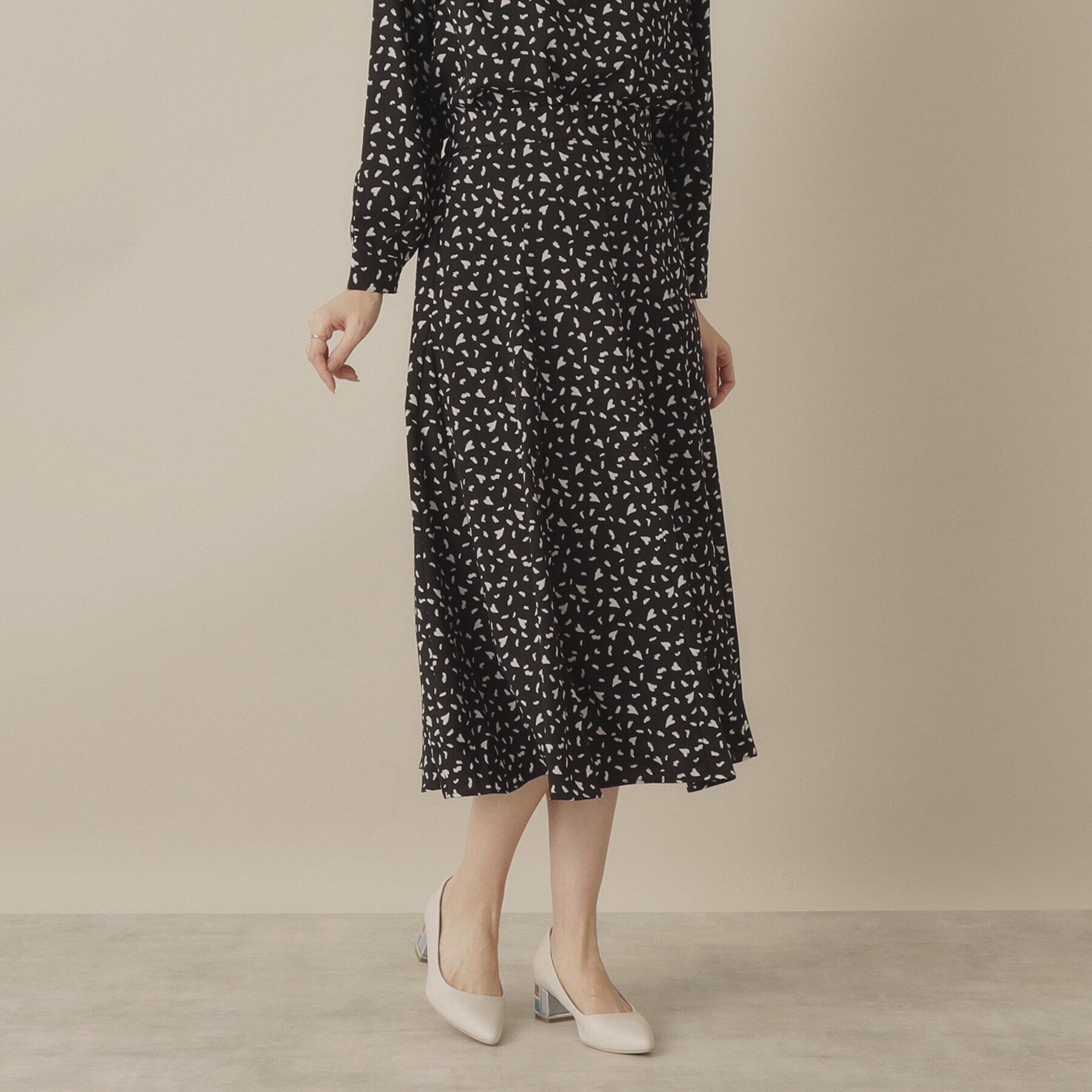 ITS&rsquo;DEMO「【手洗い可／セットアップ可／ウエストゴム】ハートプリントスカート」|スカート|