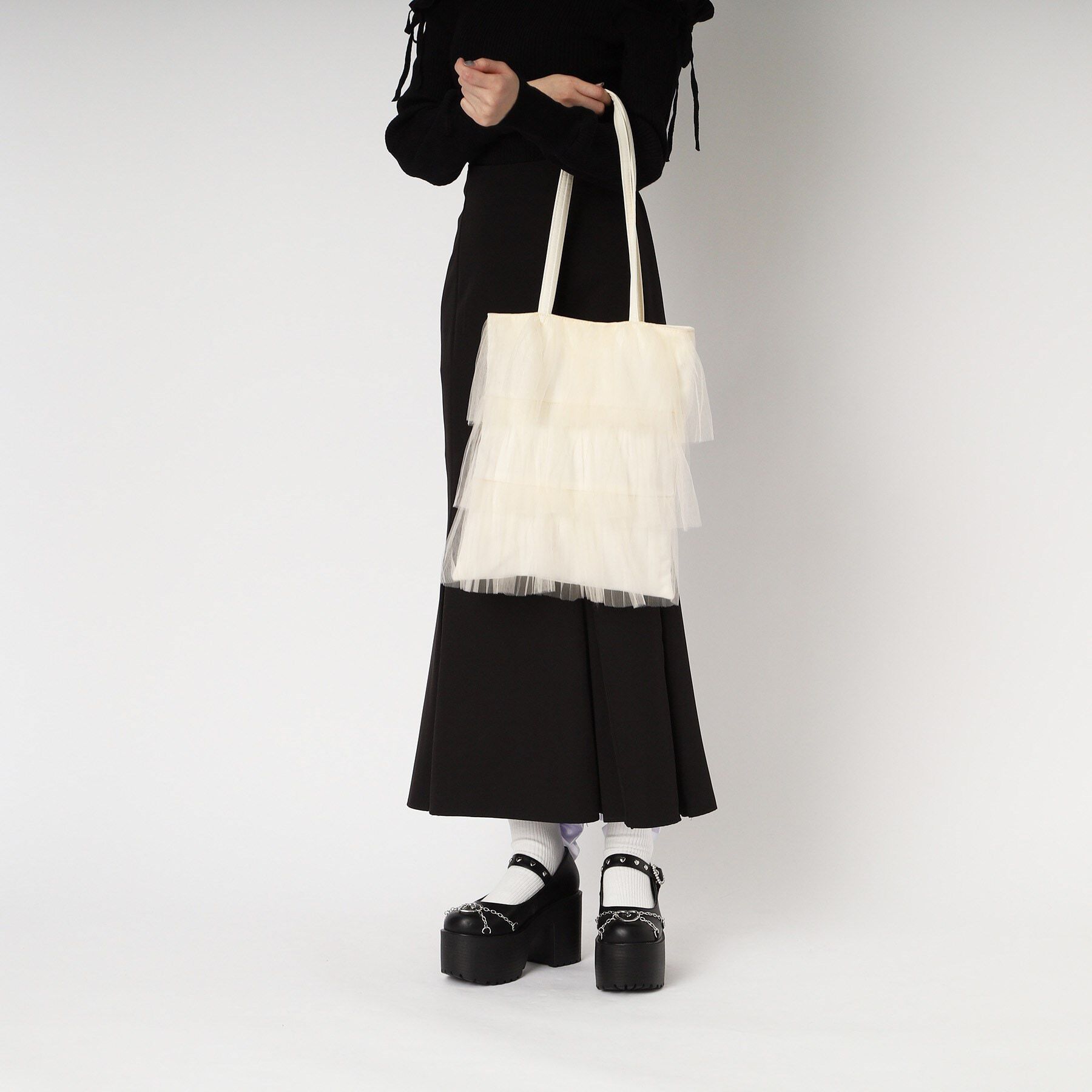 Ober Tashe「軽量 チュールティアードフリルトート」|トートバッグ|