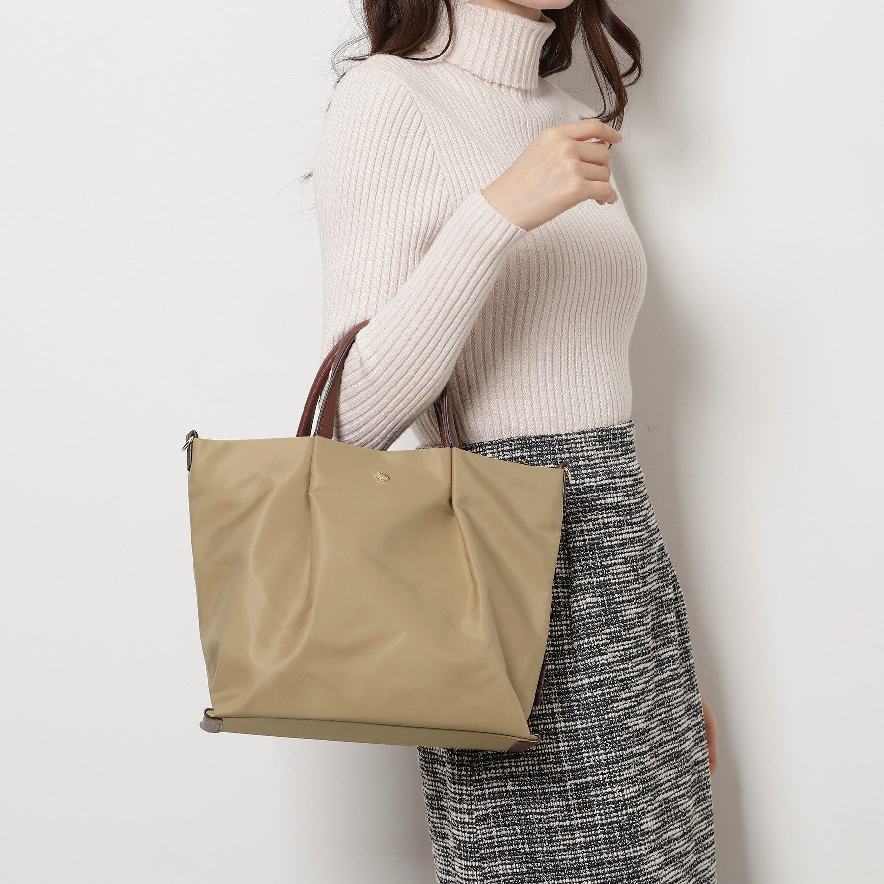 ESPERANZA「肩楽 2WAYショルダーギャザーバッグ」|ショルダー・メッセンジャー|ベージュ(452)