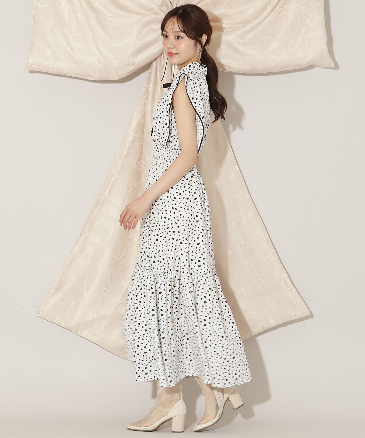 WILLSELECTION「パイピングフリルダルメシアンティアードワンピース」|ワンピース|