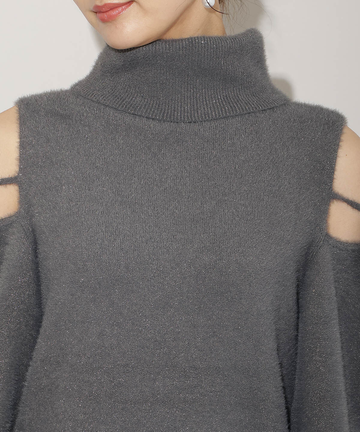 WILLSELECTION「オープンショルダーラメフェザーニットワンピース」|ワンピース|