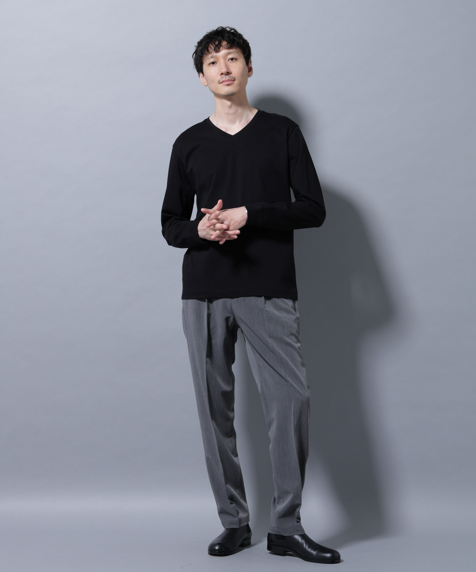 nano･universe「アンチスメルVネックTシャツ 長袖」|Tシャツ・カットソー|