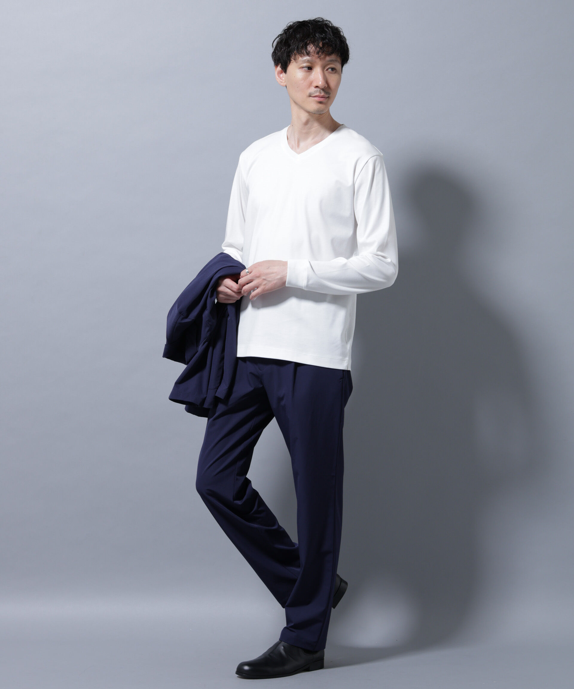 nano･universe「アンチスメルVネックTシャツ 長袖」|Tシャツ・カットソー|