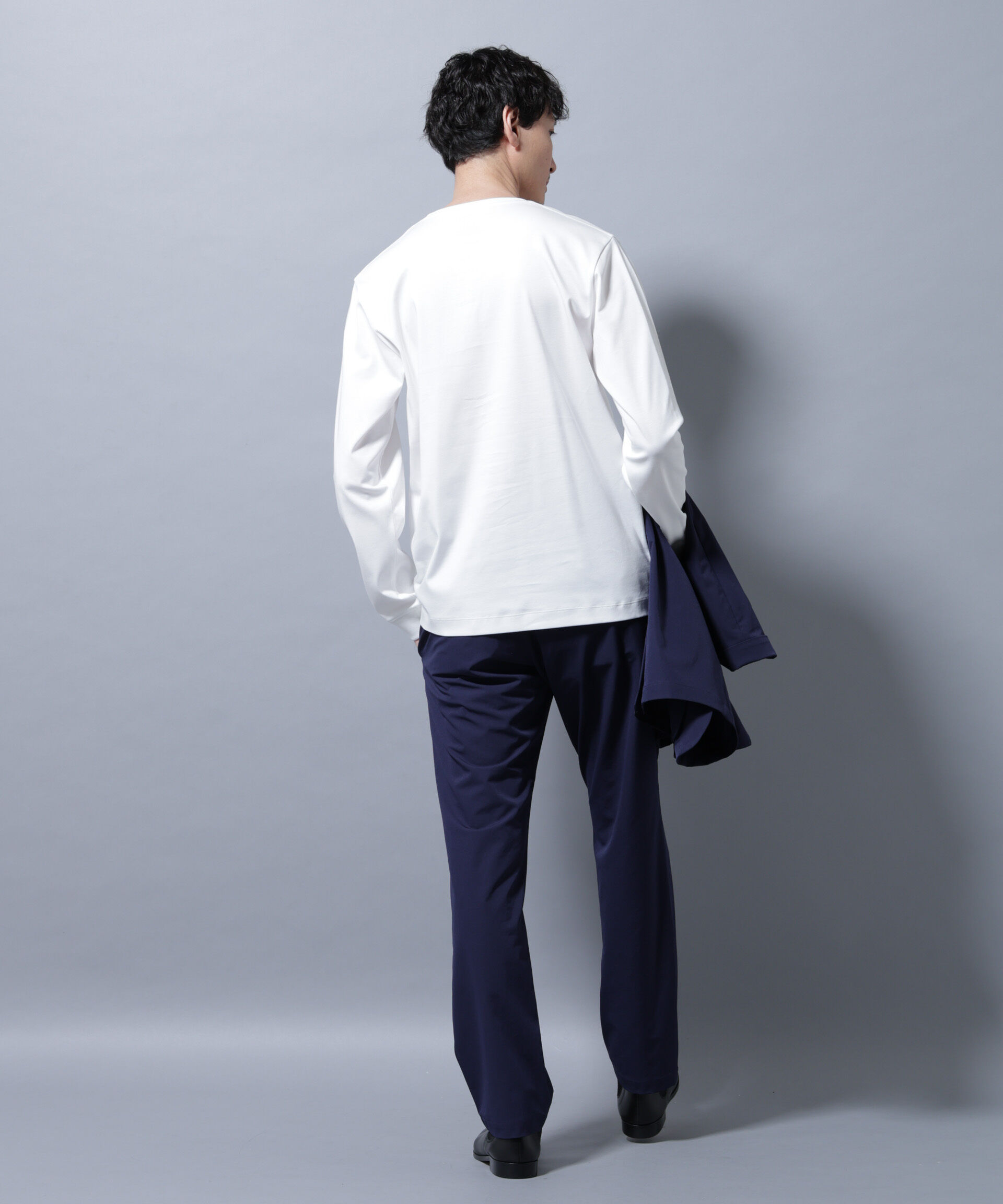 nano･universe「アンチスメルVネックTシャツ 長袖」|Tシャツ・カットソー|