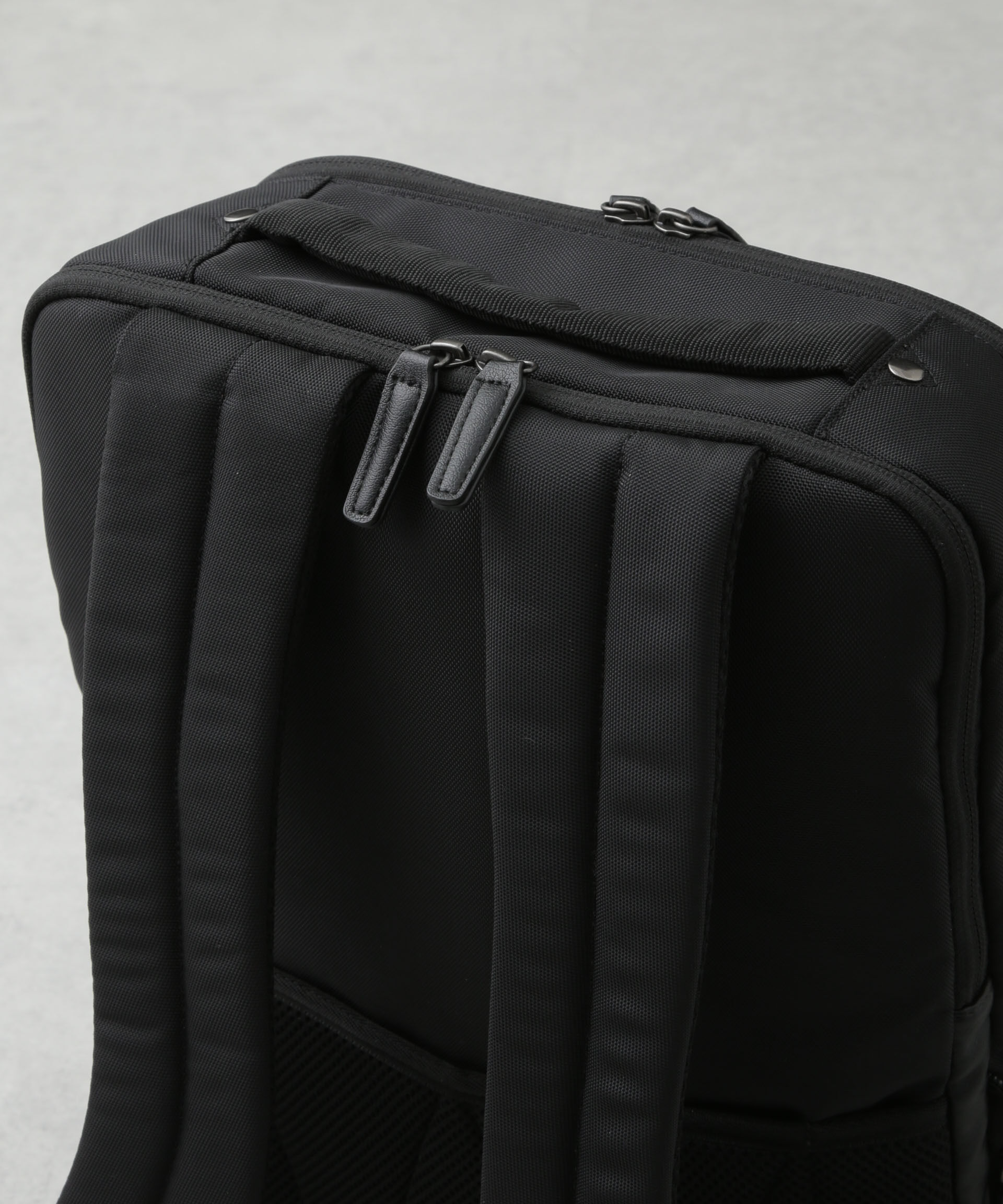 nano･universe「ECOPET(R) マルチポケットバックパック」|ショルダー・メッセンジャー|