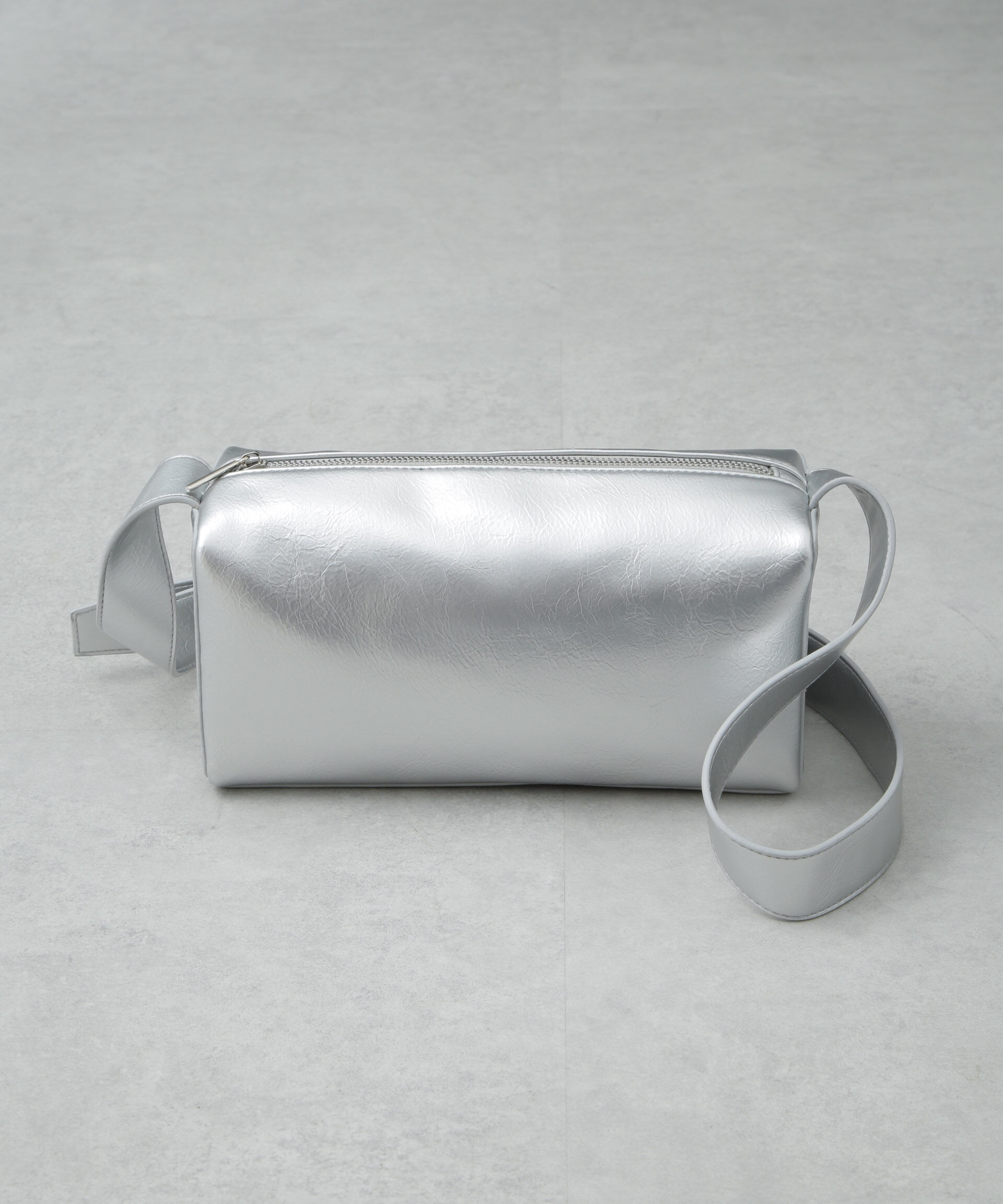 nano･universe「ワンショルダーボディーバッグ」|ショルダー・メッセンジャー|