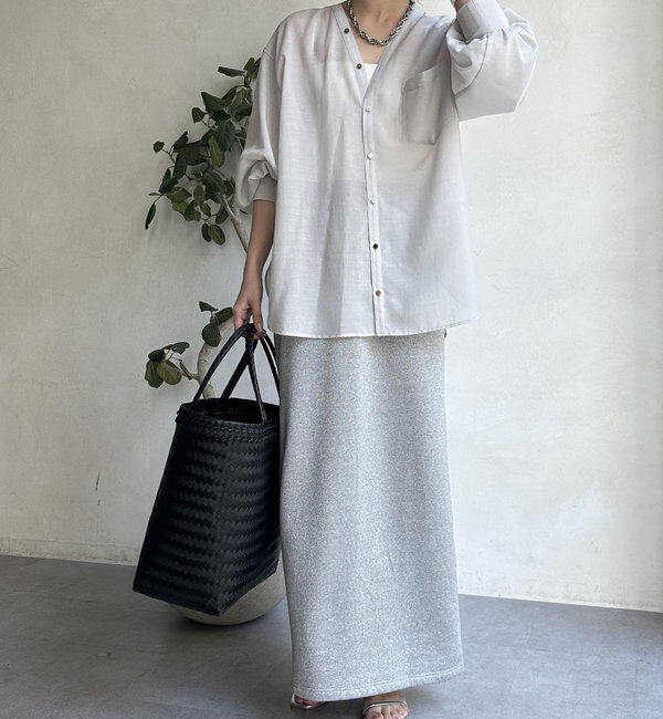  「【新色追加】GOLDボタンVVシャツ」|シャツ・ブラウス|