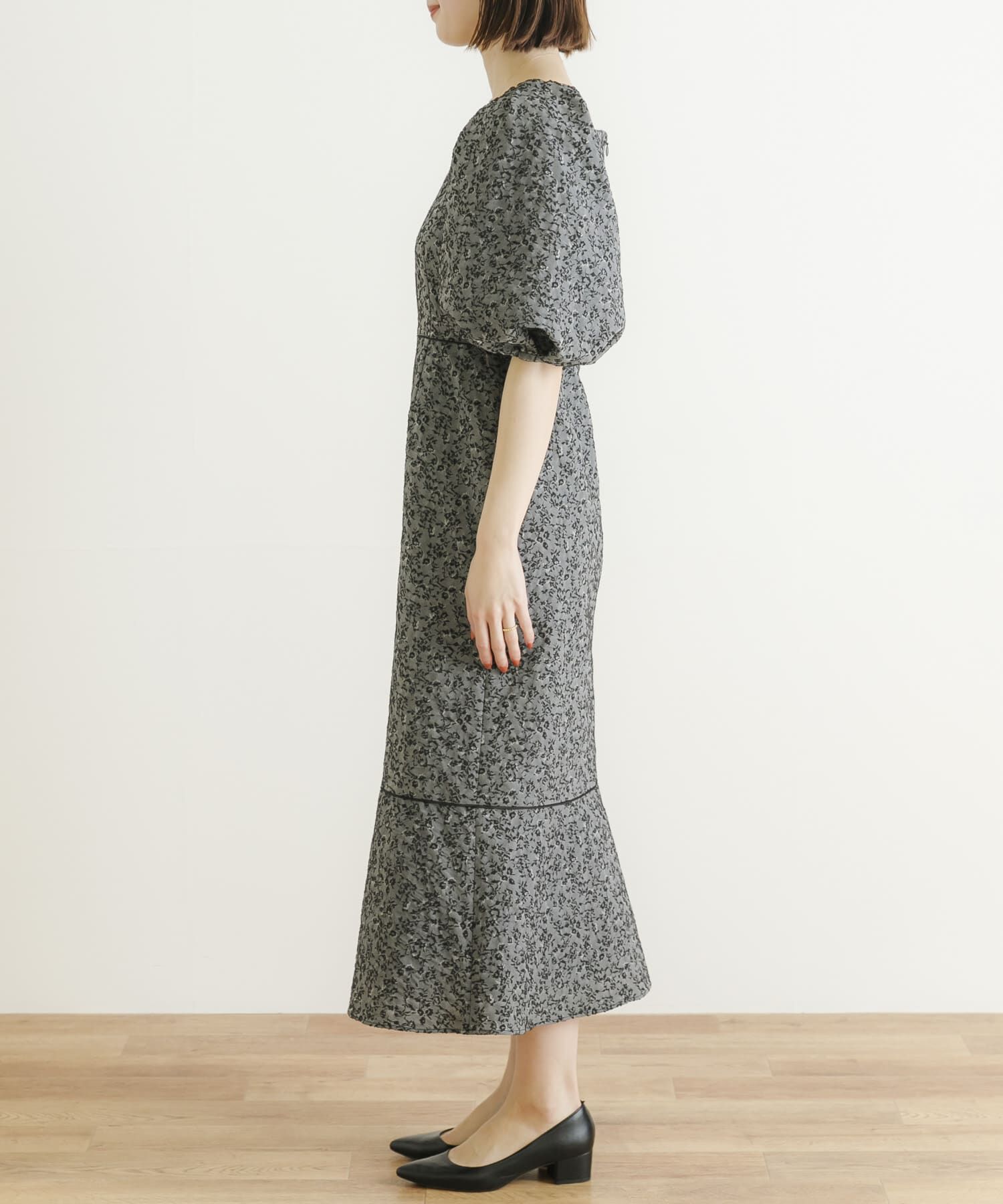 URBAN RESEARCH「LA MAISON　スクエアネックJQワンピース」|ワンピース|