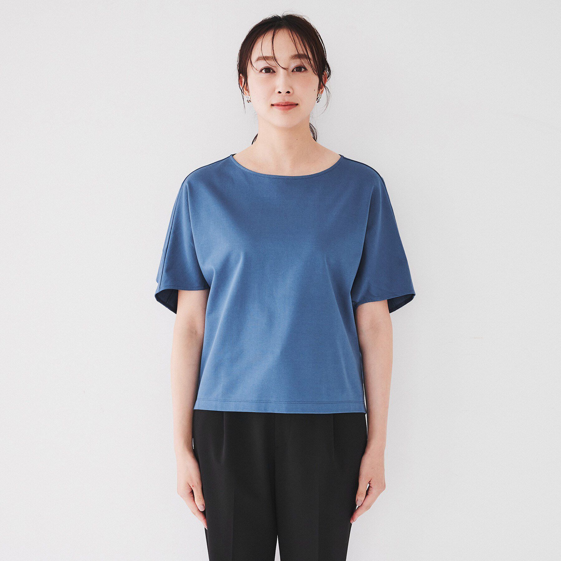 UNTITLED「【オシャレに体型カバー】ミニ裏毛ハイゲージカットソー」|Tシャツ・カットソー|