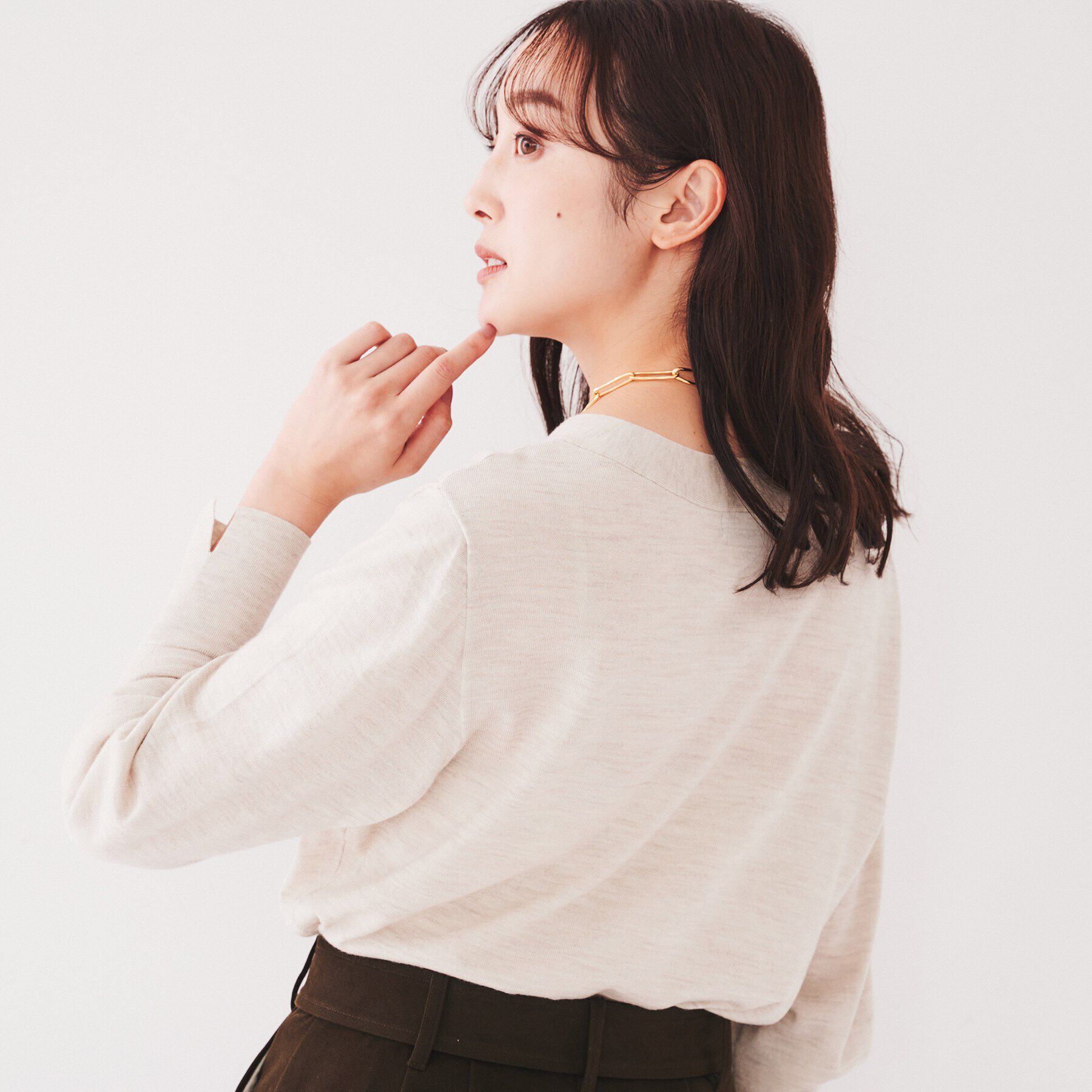 UNTITLED「【アンサンブル可能/洗える】シルクウールカシミヤ Vネックニット」|ニット・セーター|