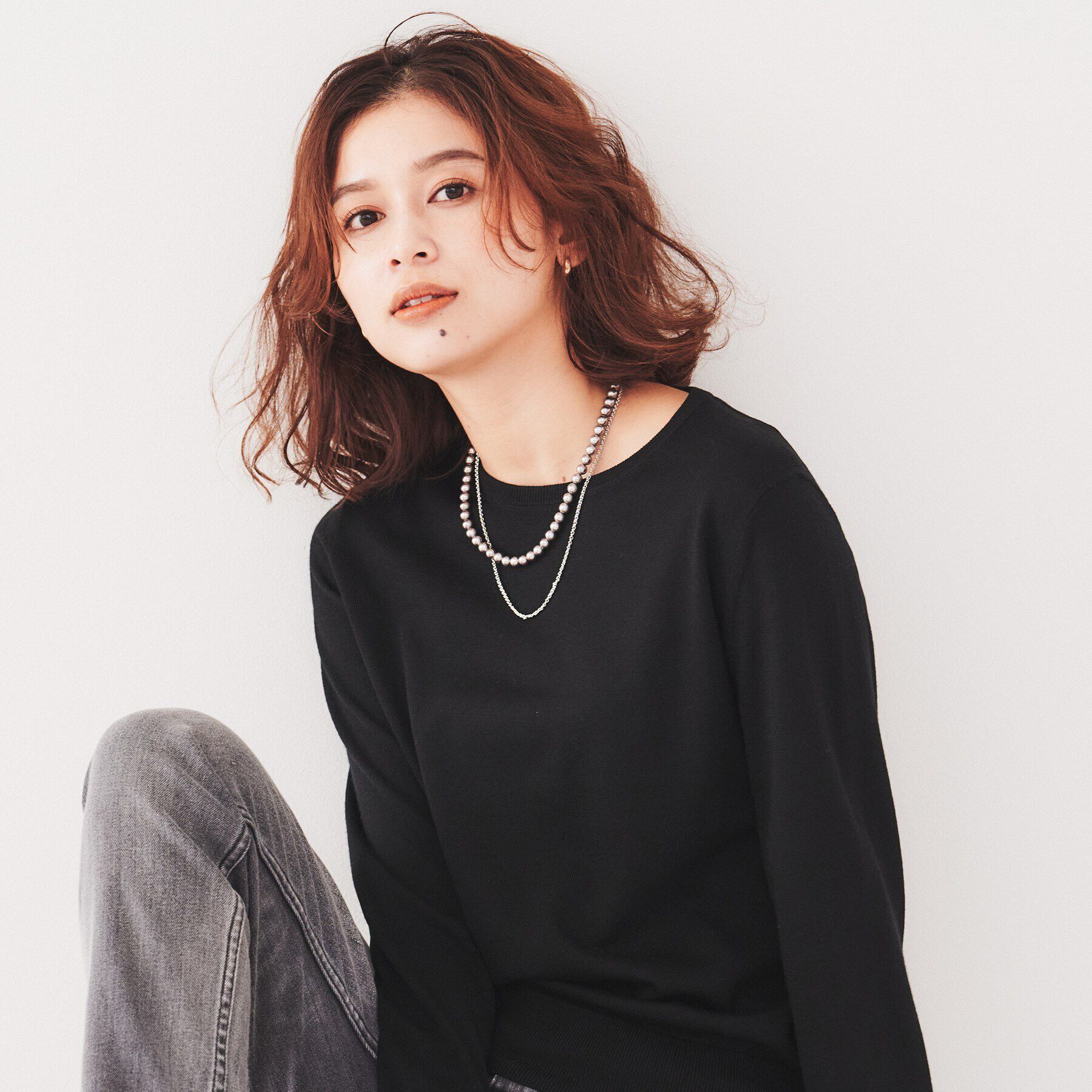 UNTITLED「【アンサンブル可能/8色展開】ウール クルーネックプルオーバーニット」|ニット・セーター|ブラック(019)