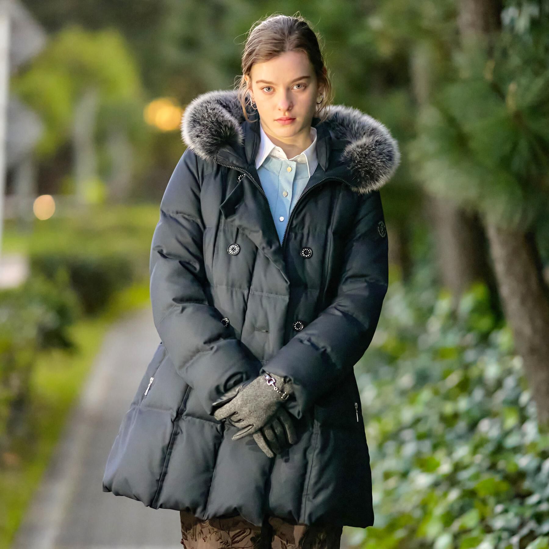 DRESSTERIOR「【CLASSY.12月号掲載】ブルーFOXファーナポレオンホワイトグースダウン」|ダウン|