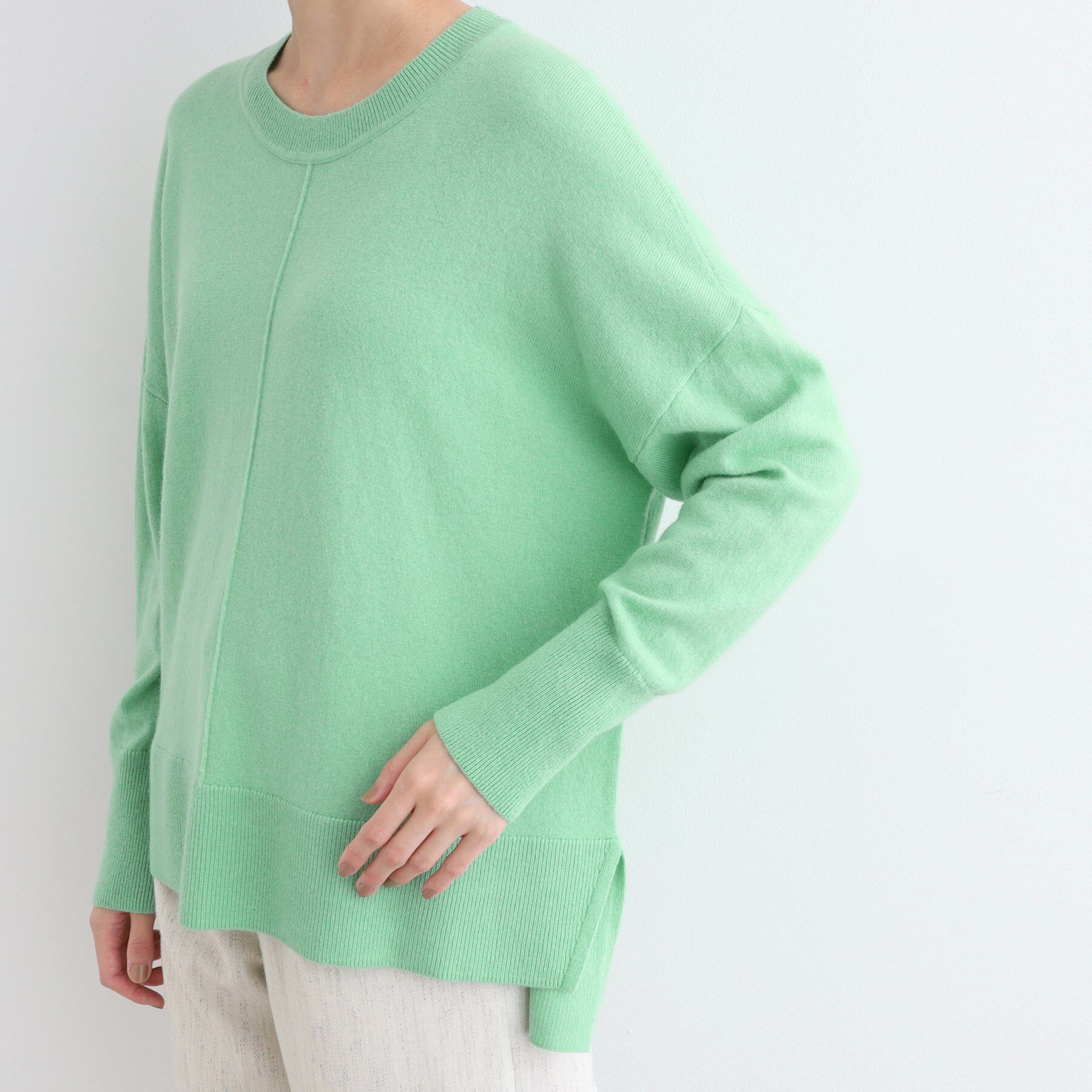 INDIVI「【カシミヤ混／洗える／リラックス】ワイドシルエットニット」|ニット・セーター|