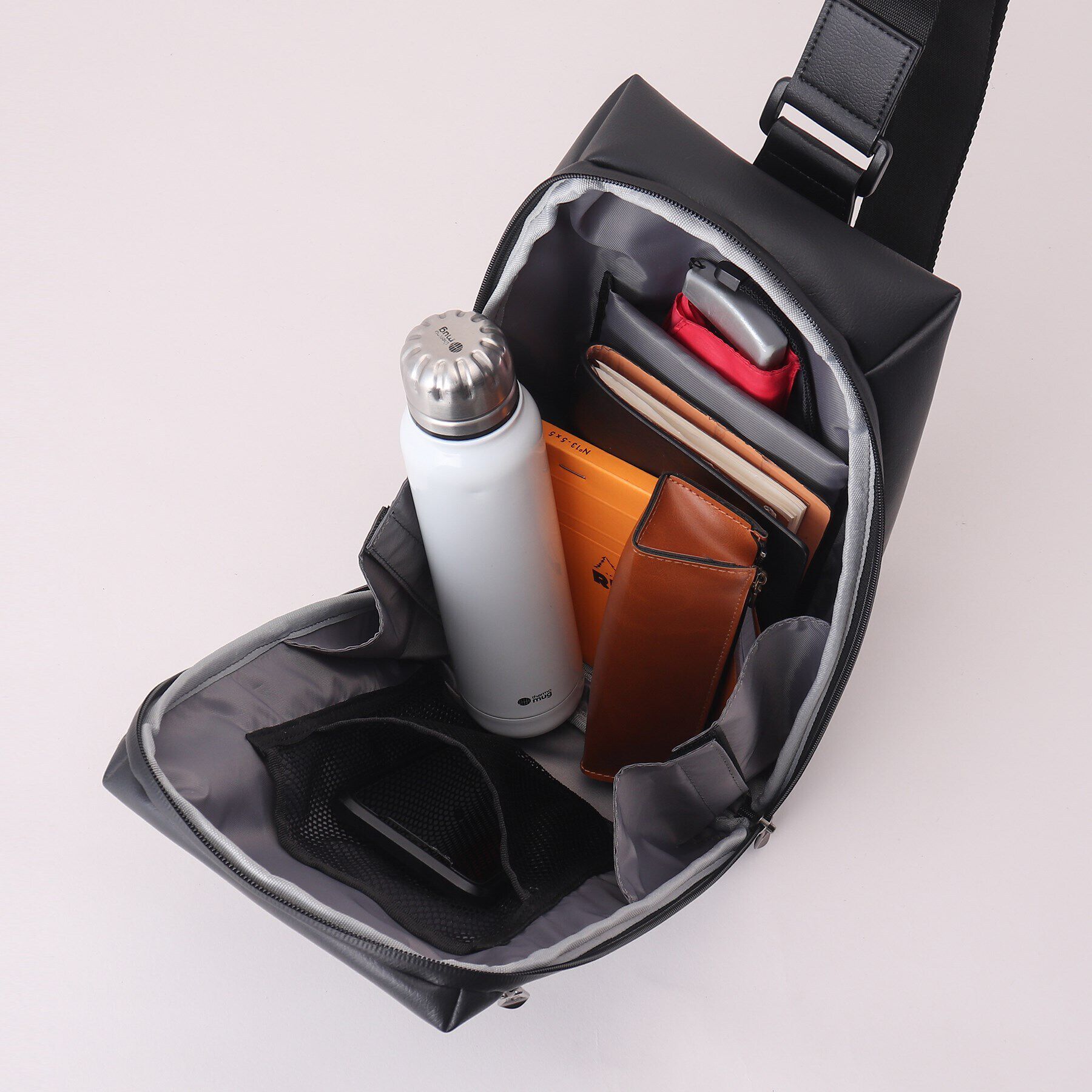 TAKEO KIKUCHI「【撥水】ライトウェイト ボディバッグ」|その他|