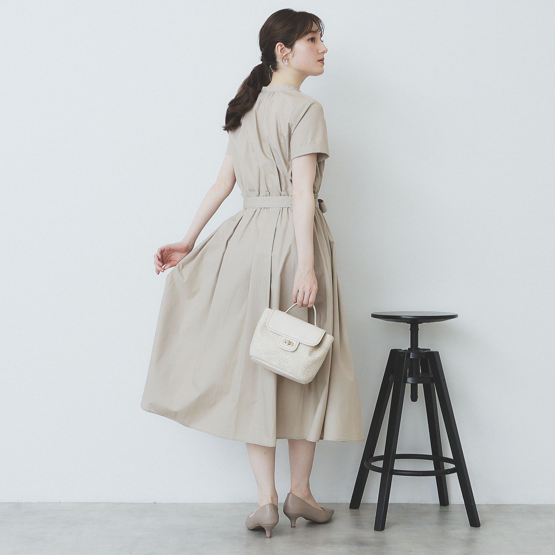 index「《andGIRL掲載》タックフレアワンピース【洗濯機洗い可/イージーアイロン】」|ワンピース|