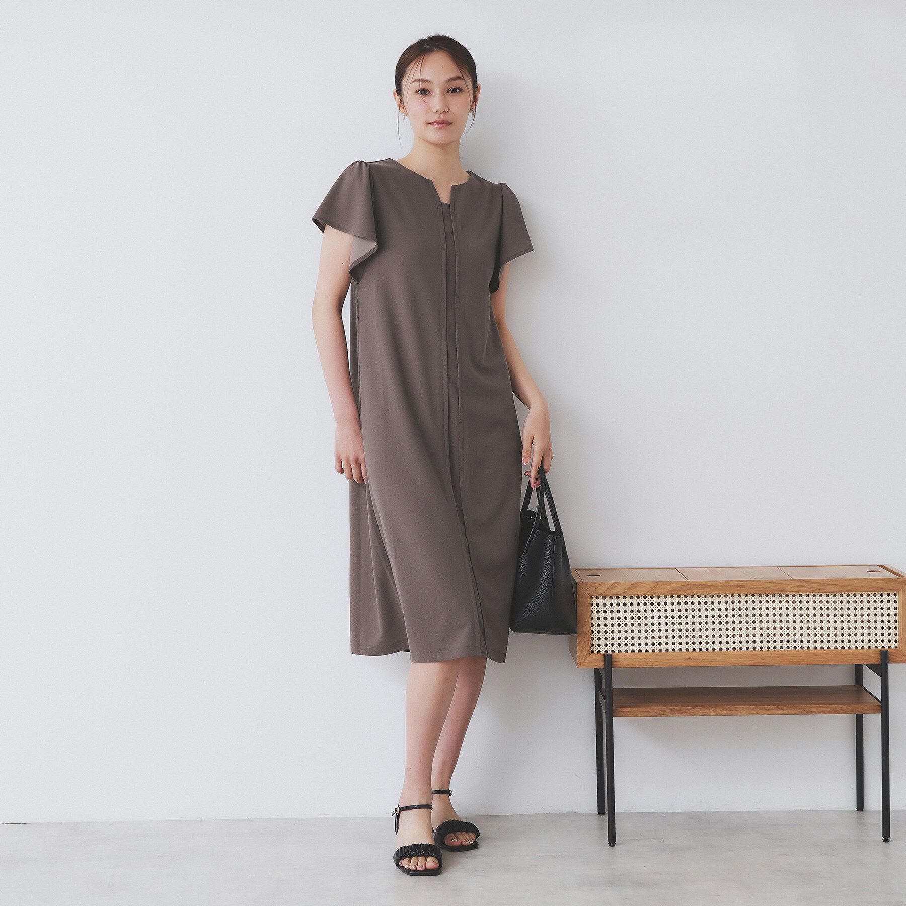 index「《S-3Lサイズ》フリルスリーブワンピース【洗濯機洗い可】」|ワンピース|