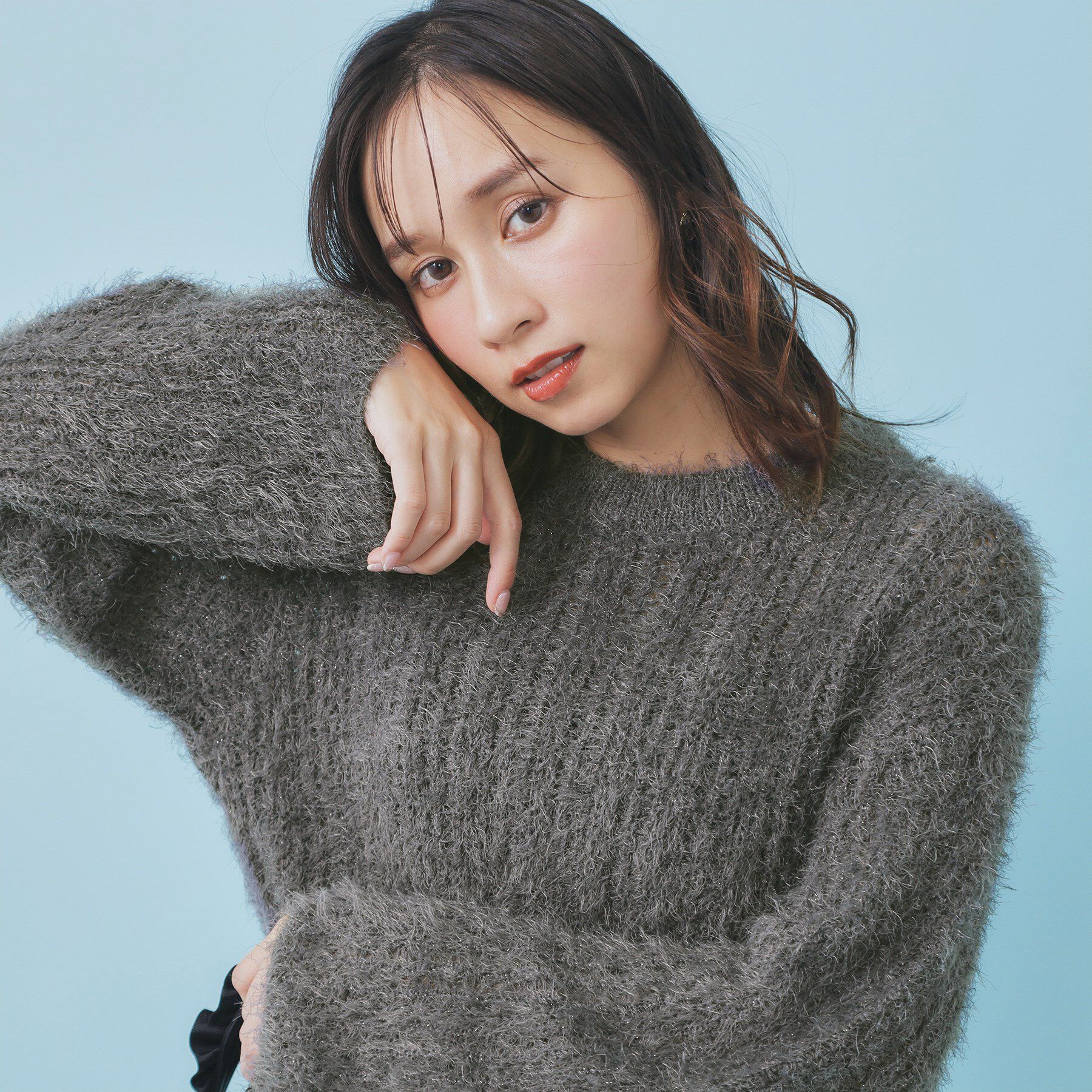 index「透かし編みショートフェザーニット【洗濯機OK】」|ニット・セーター|チャコールグレー(0