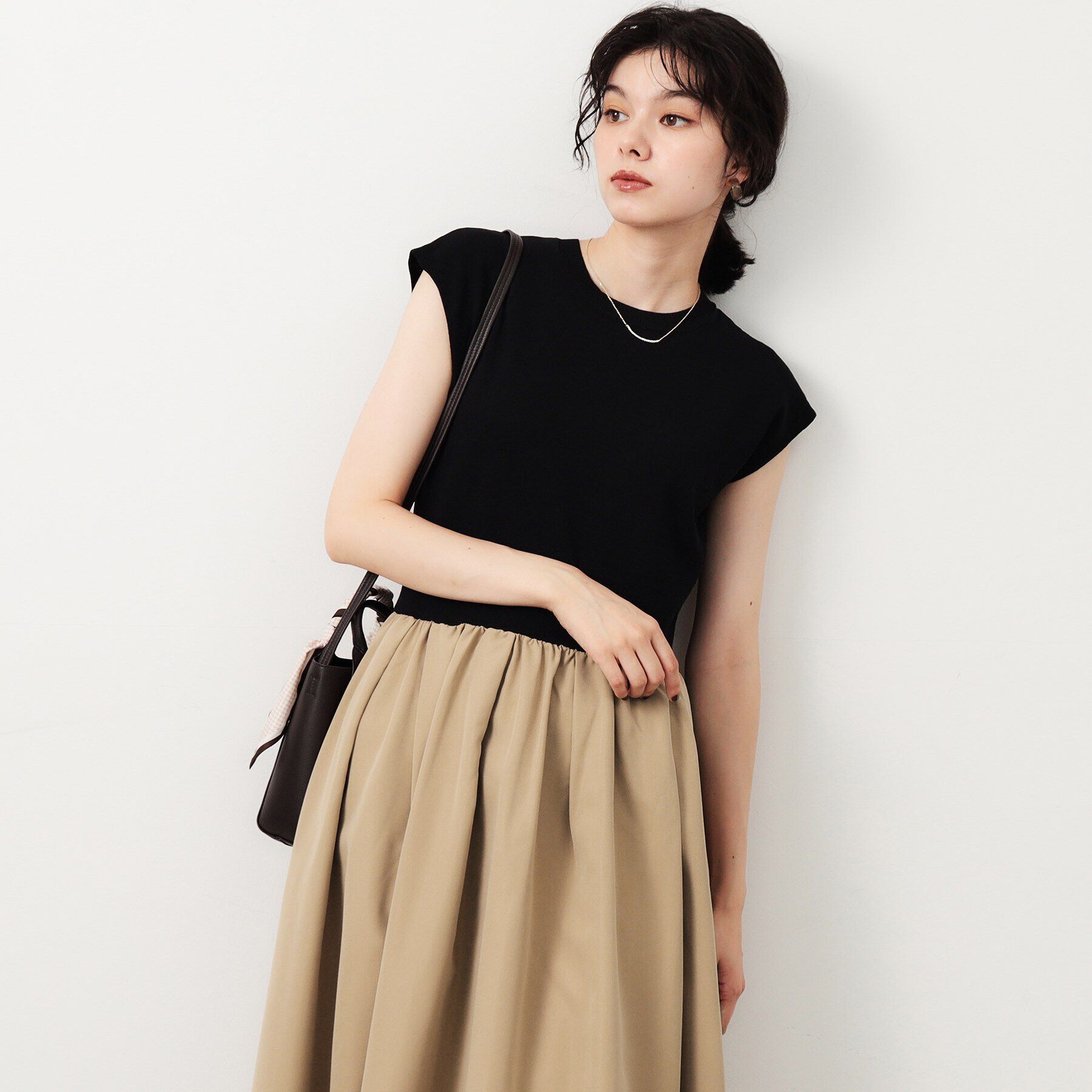 OPAQUE.CLIP「フレンチスリーブニットドッキングワンピース【洗濯機洗い可】」|ワンピース|ベージュ(552)