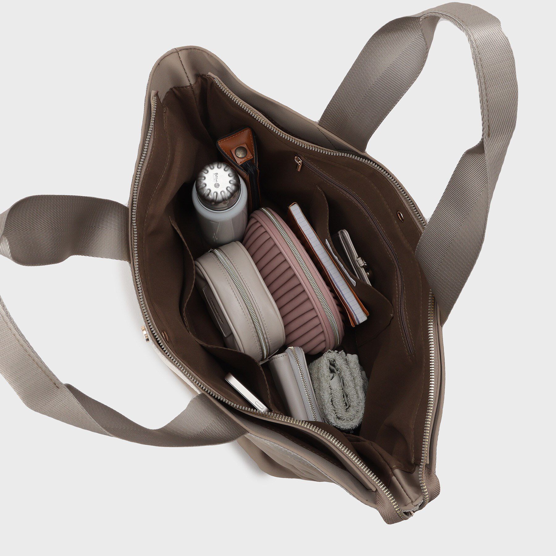 OPAQUE.CLIP「【軽量／A4サイズ対応】トライアングルビッグトートバッグ」|トートバッグ|