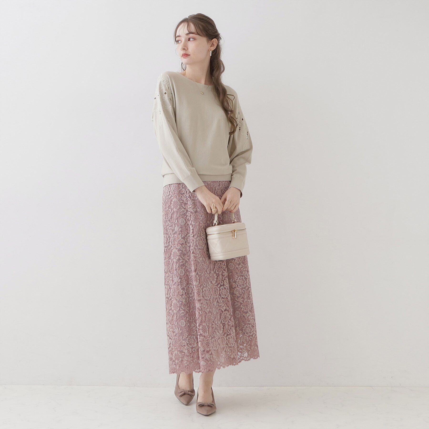 Couture broach「【上品さを添えた刺繍ニット】エンブロドルマンニット」|ニット・セーター|