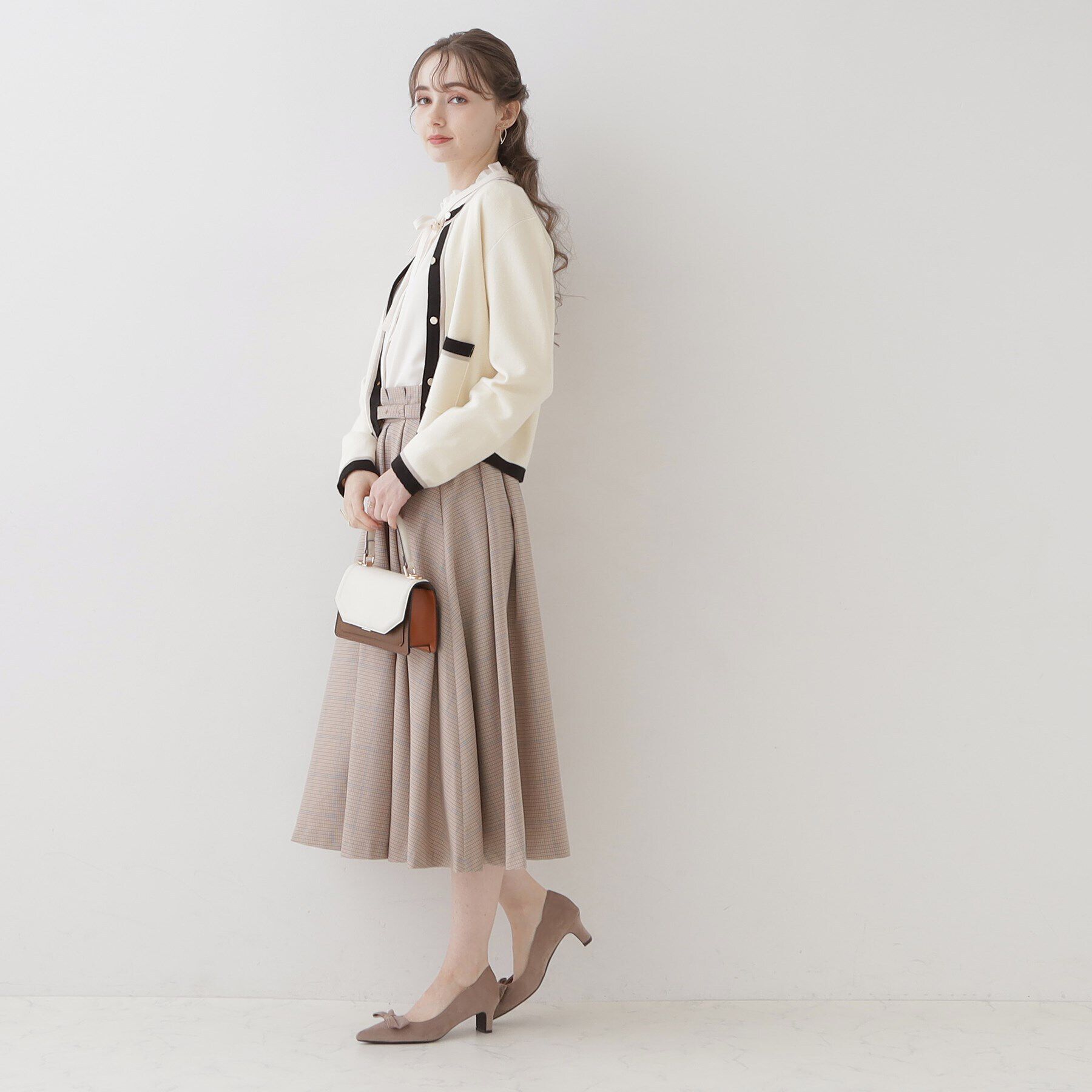 Couture broach「【高級感のあるベーシックカーデ】配色スカラニットジャケット」|カーディガン|