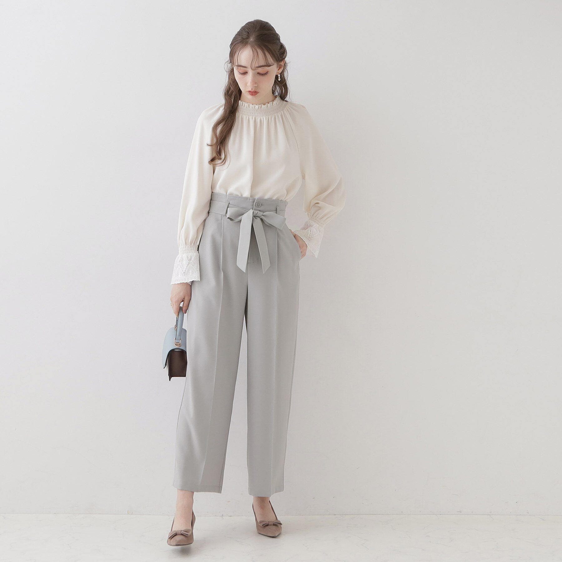 Couture broach「【ほんのりハイウエスト・スッキリ見え】サス付きリボンワイドパンツ」|その他|
