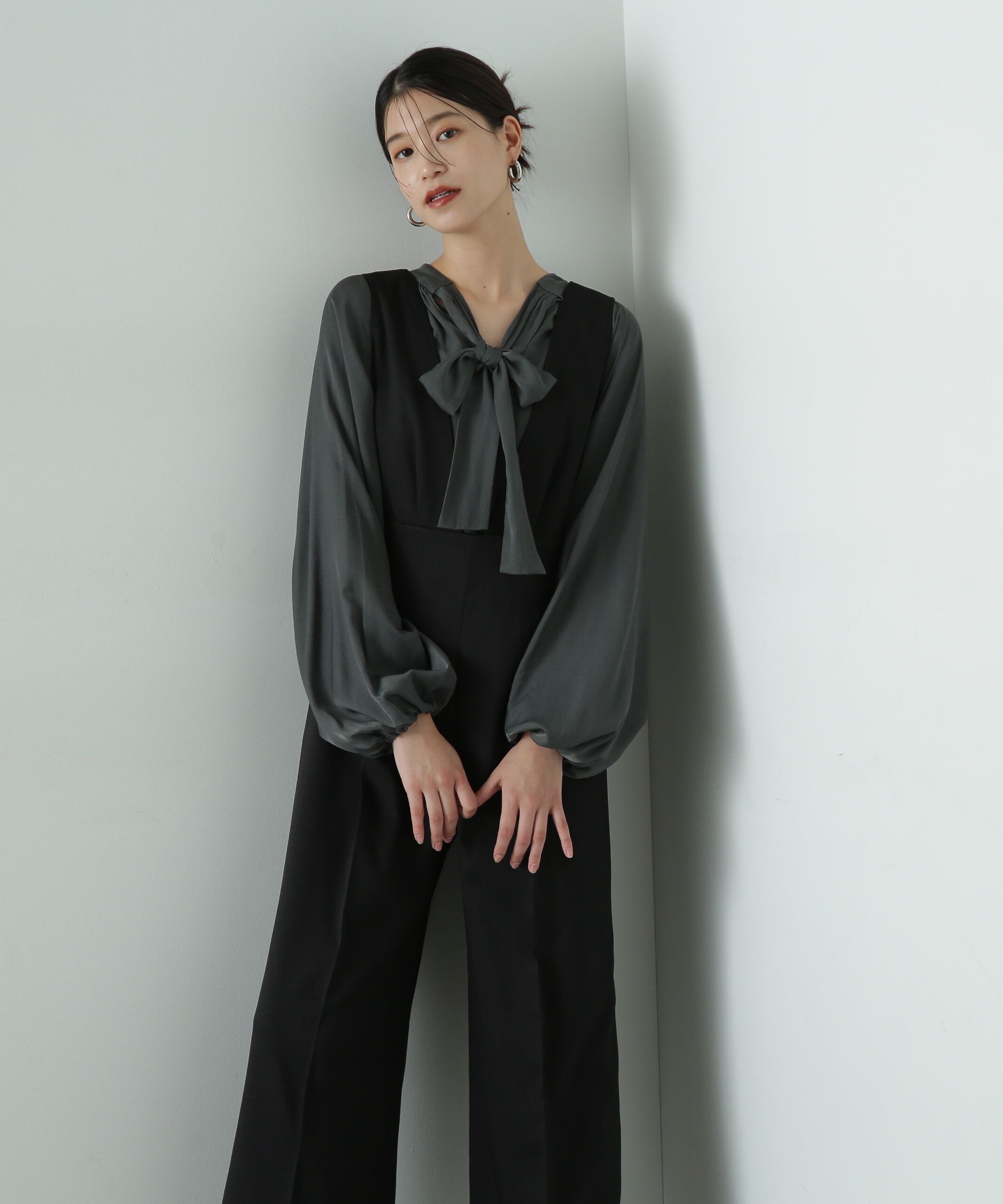  「Vネックサロペット」|ワンピース|