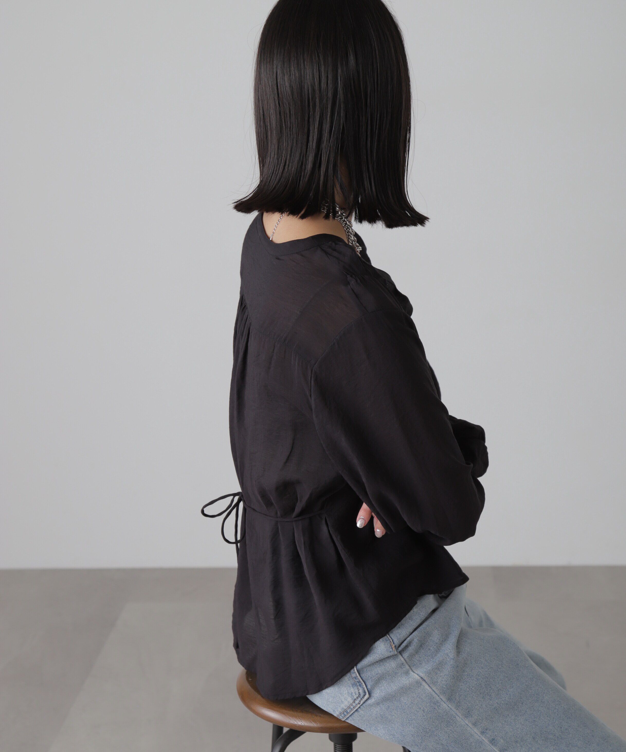  「Vネックシャーリングブラウス」|シャツ・ブラウス|