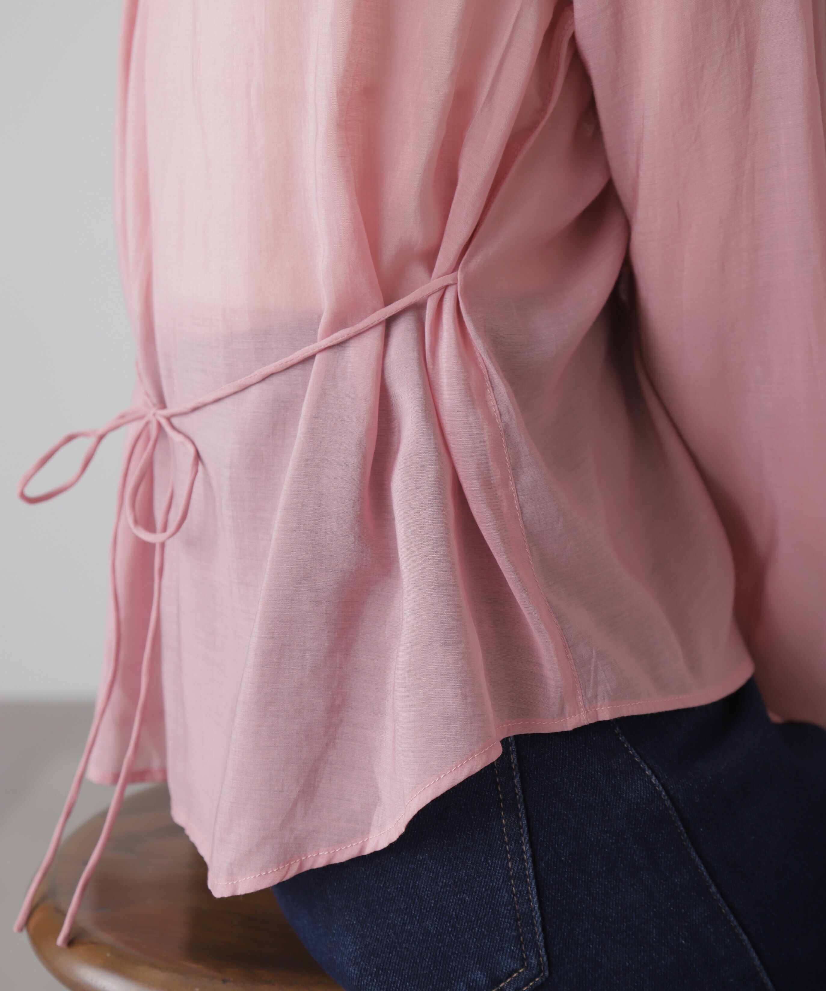  「Vネックシャーリングブラウス」|シャツ・ブラウス|