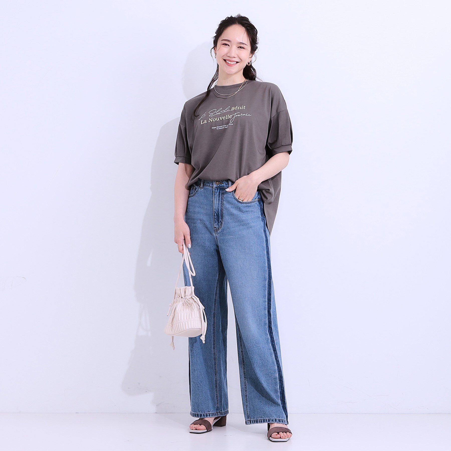 SHOO･LA･RUE「【S-LL/ひんやり/UV】ぷっくりラメプリントロゴTシャツ」|Tシャツ・カットソー|