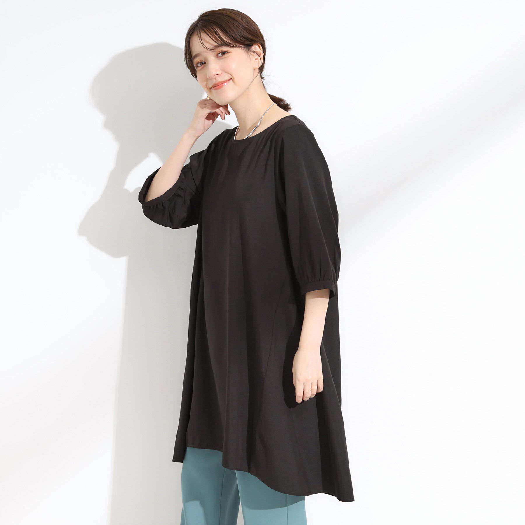 SHOO･LA･RUE「【S-LL/洗濯後しわになりにくい/UV/6分袖】コットン風 Aラインチュニックワンピース」|チュニック|